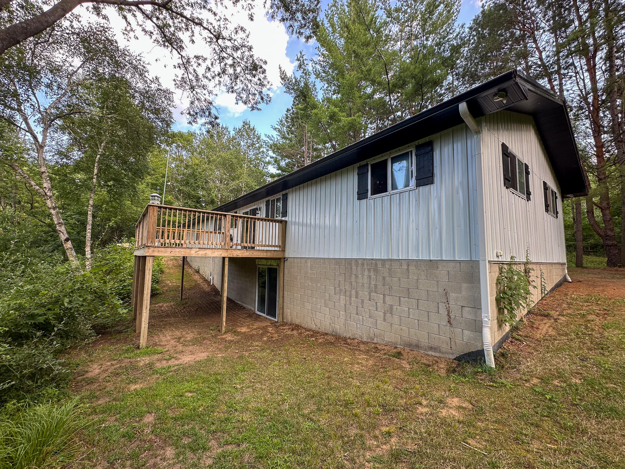 10013 E Beal City Road Property Photo 13