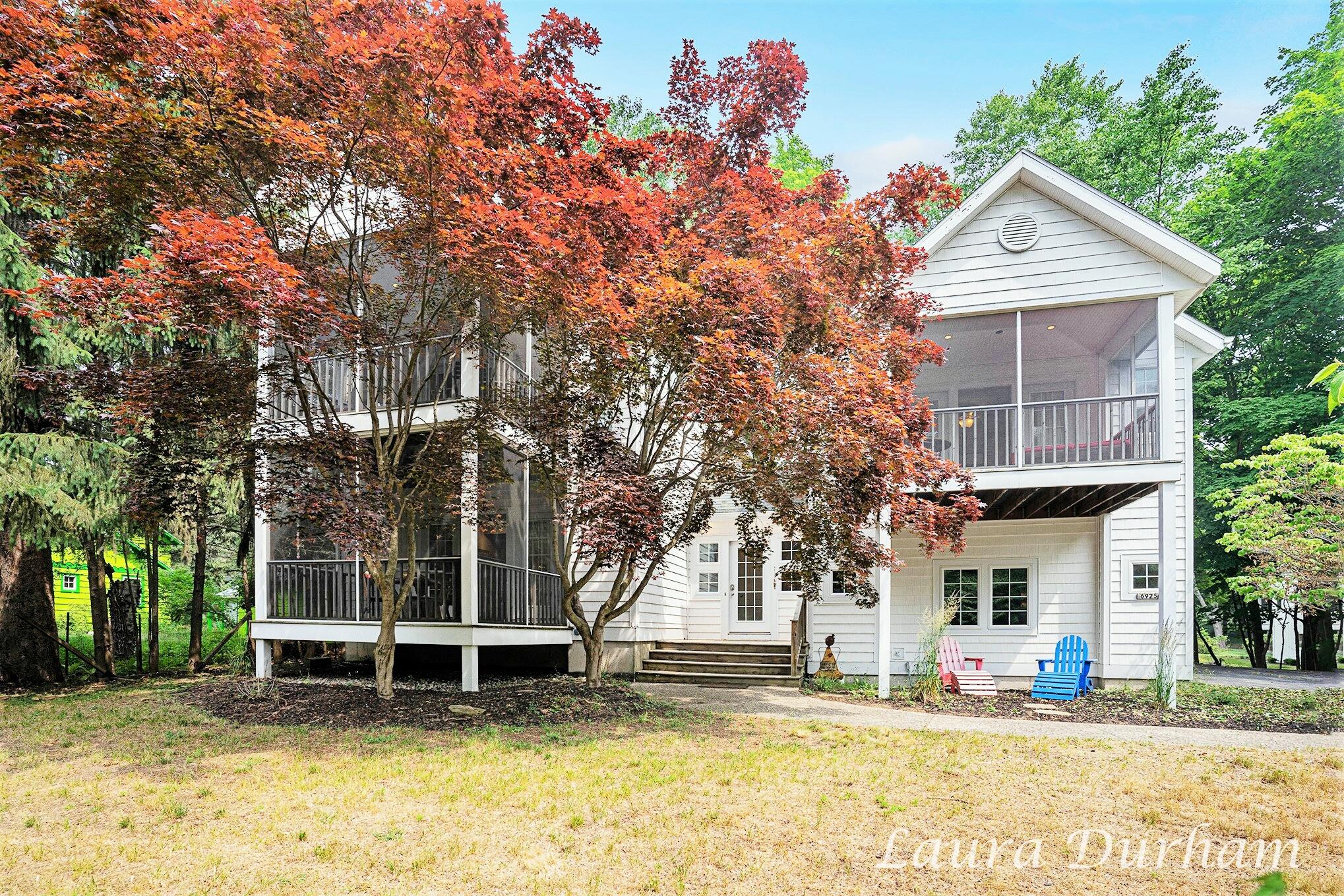 6925 2nd Street Property Photo 1