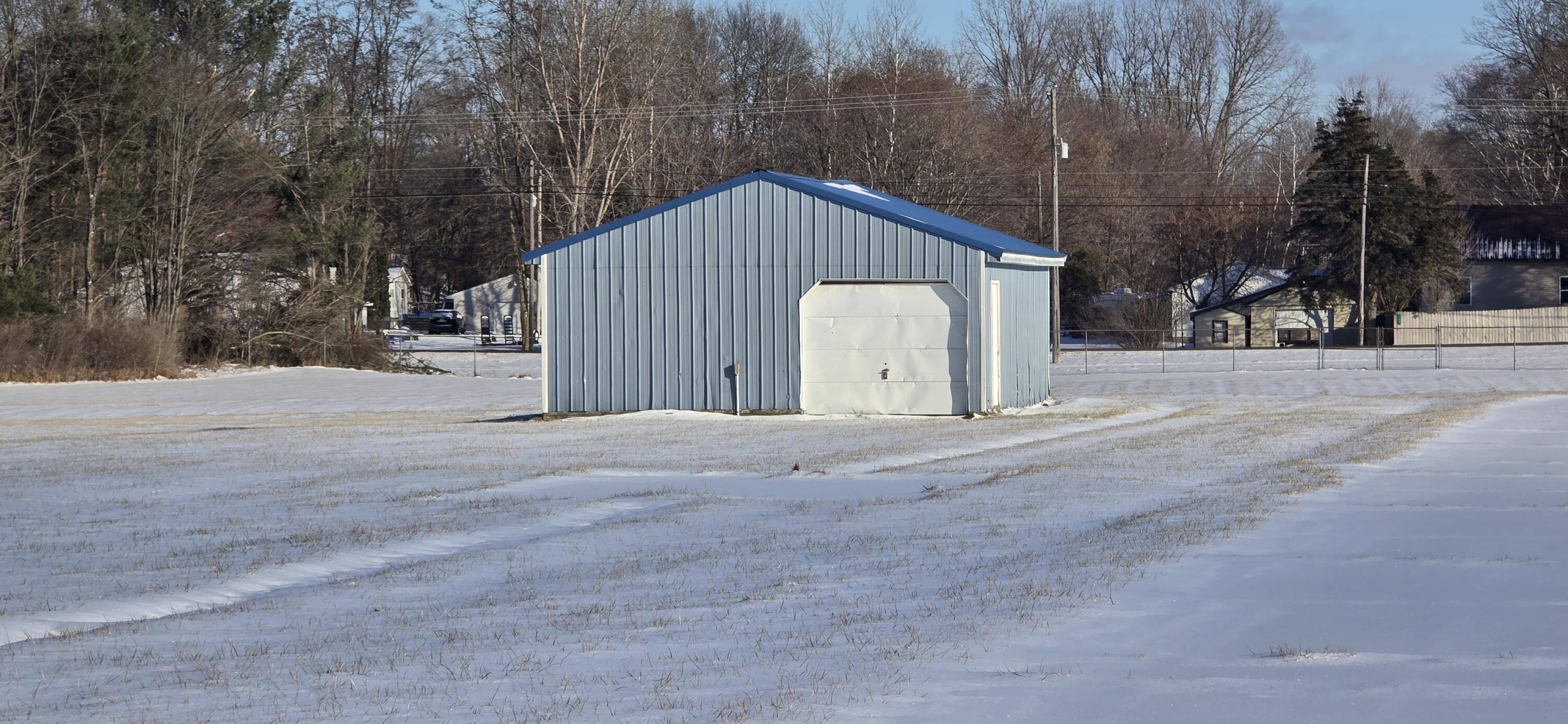 500 W Home Street Property Photo 6