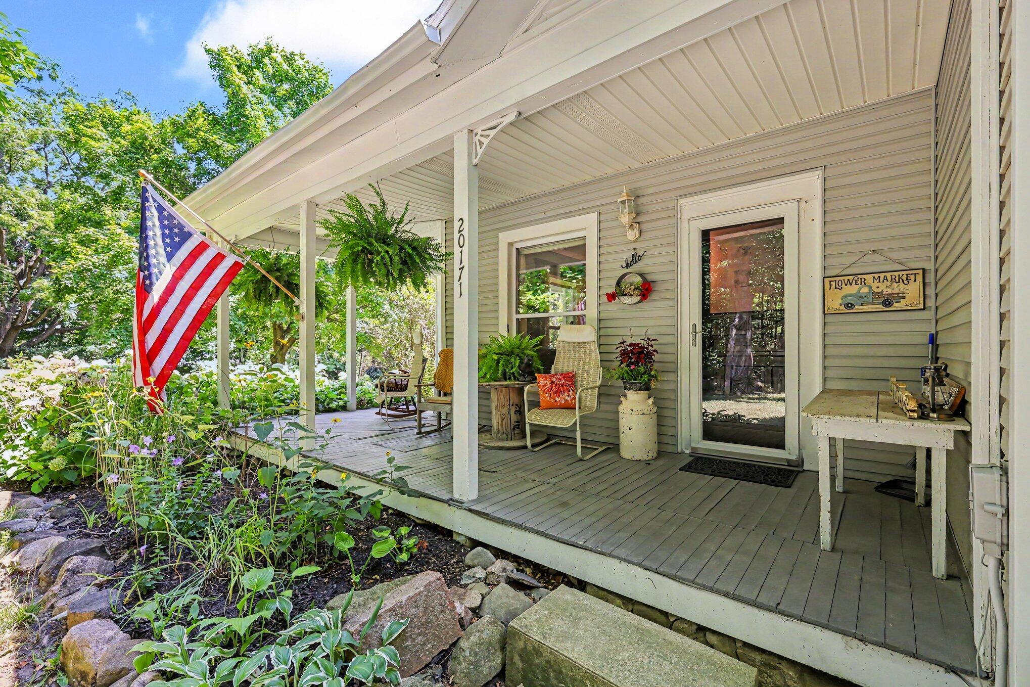 20171 Bowens Road Property Photo 2