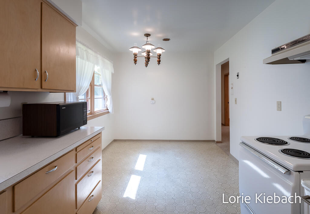 18452 168th Avenue Property Photo 12