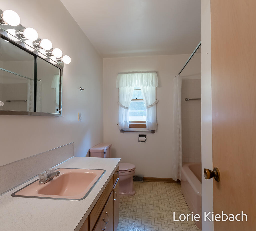 18452 168th Avenue Property Photo 15