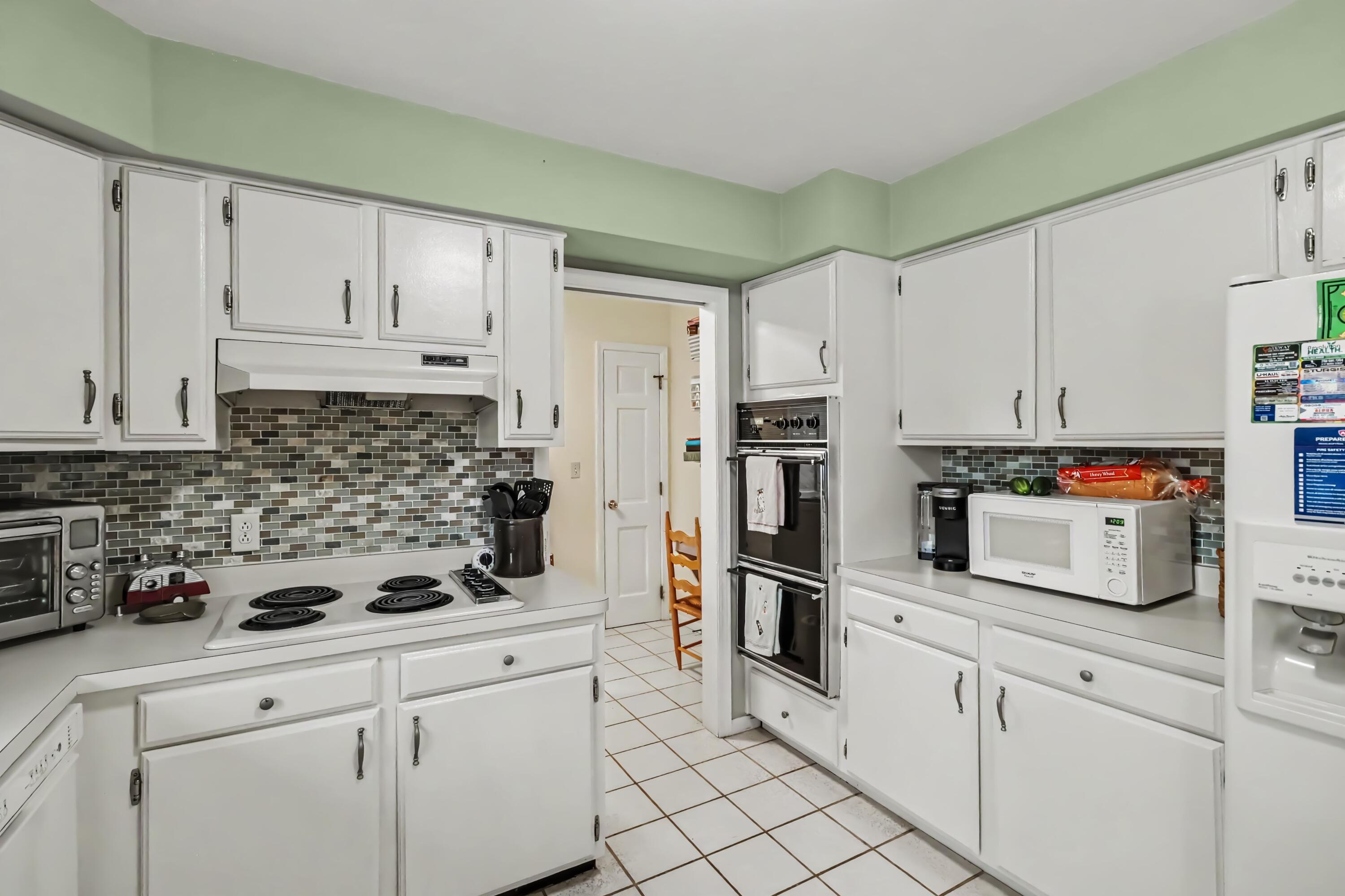 1117 Madison Avenue Property Photo 14