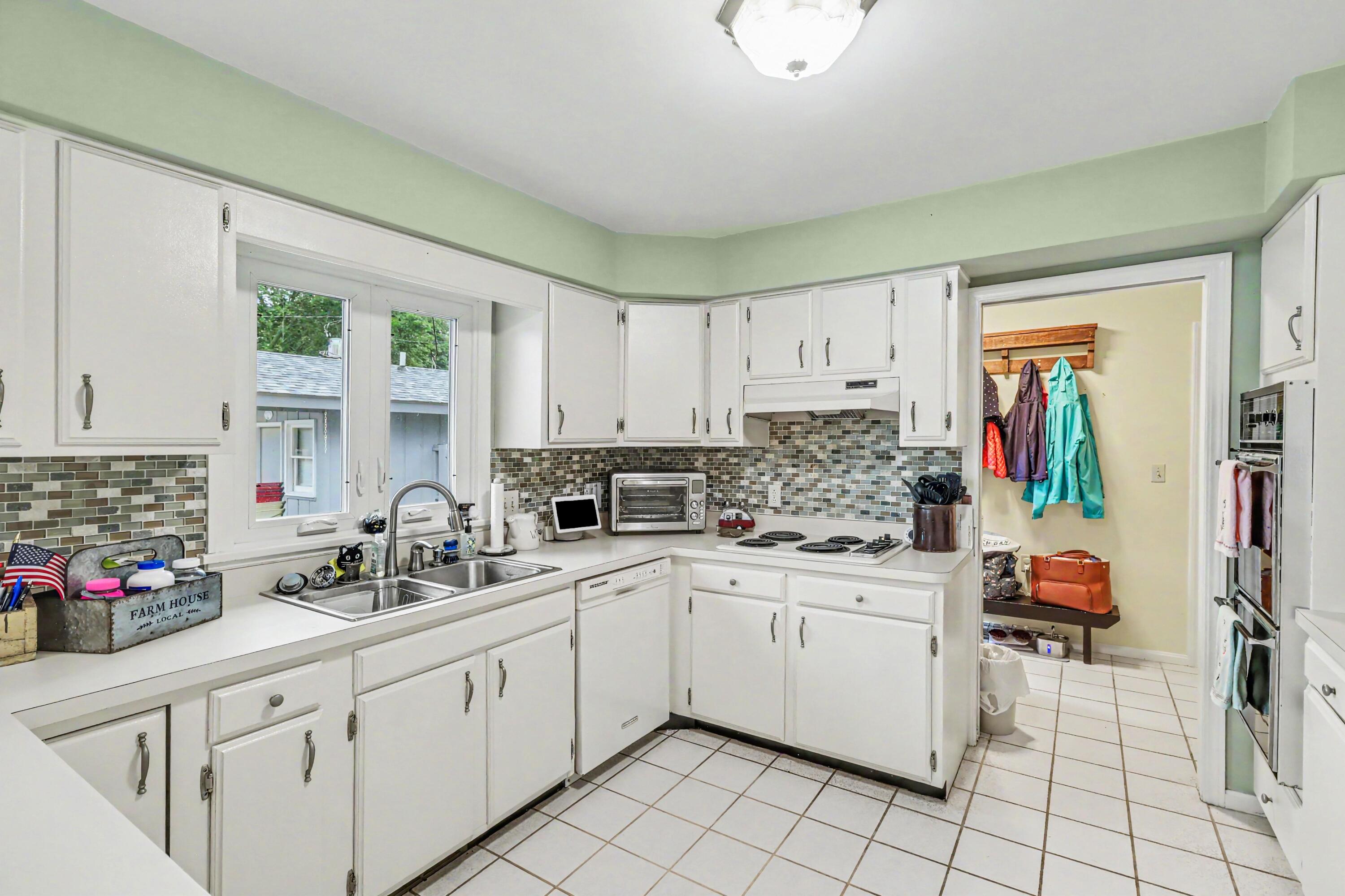 1117 Madison Avenue Property Photo 16