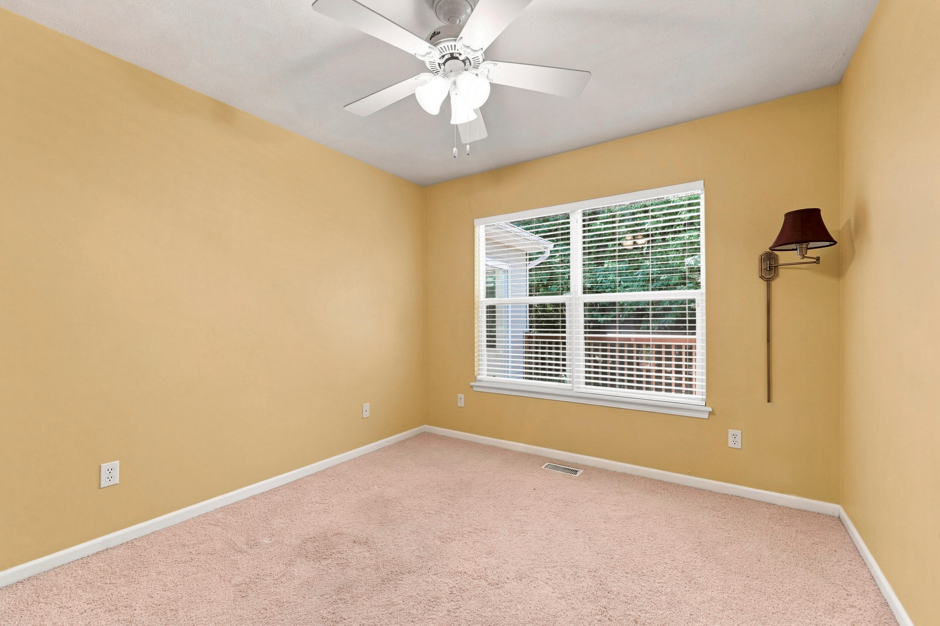 1364 Tanager Lane Property Photo 13