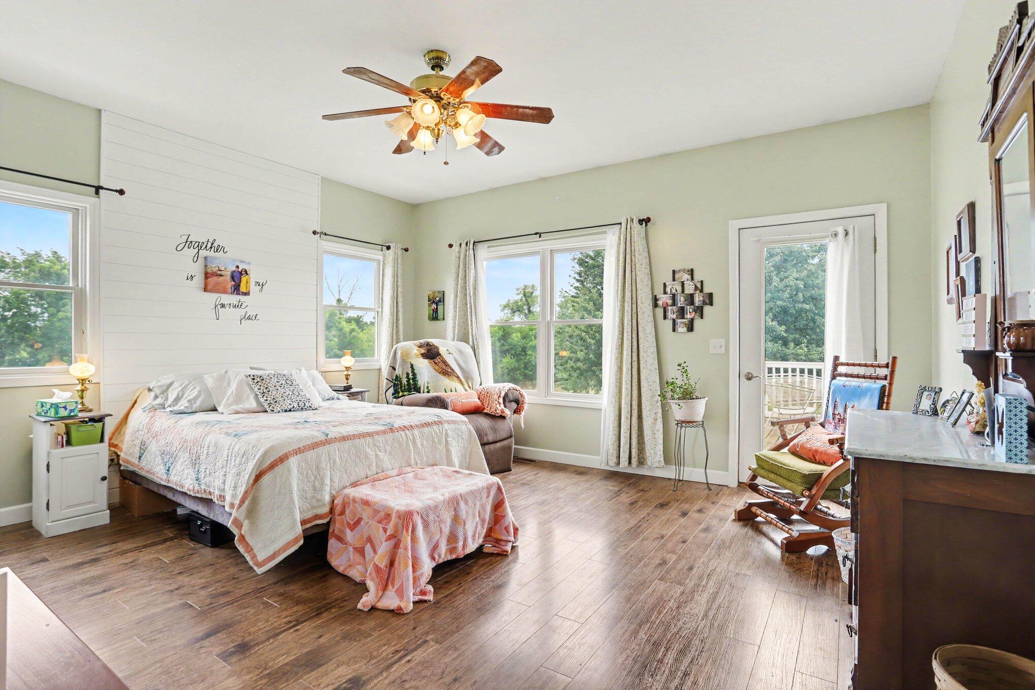 688 Ladyman Road Property Photo 12
