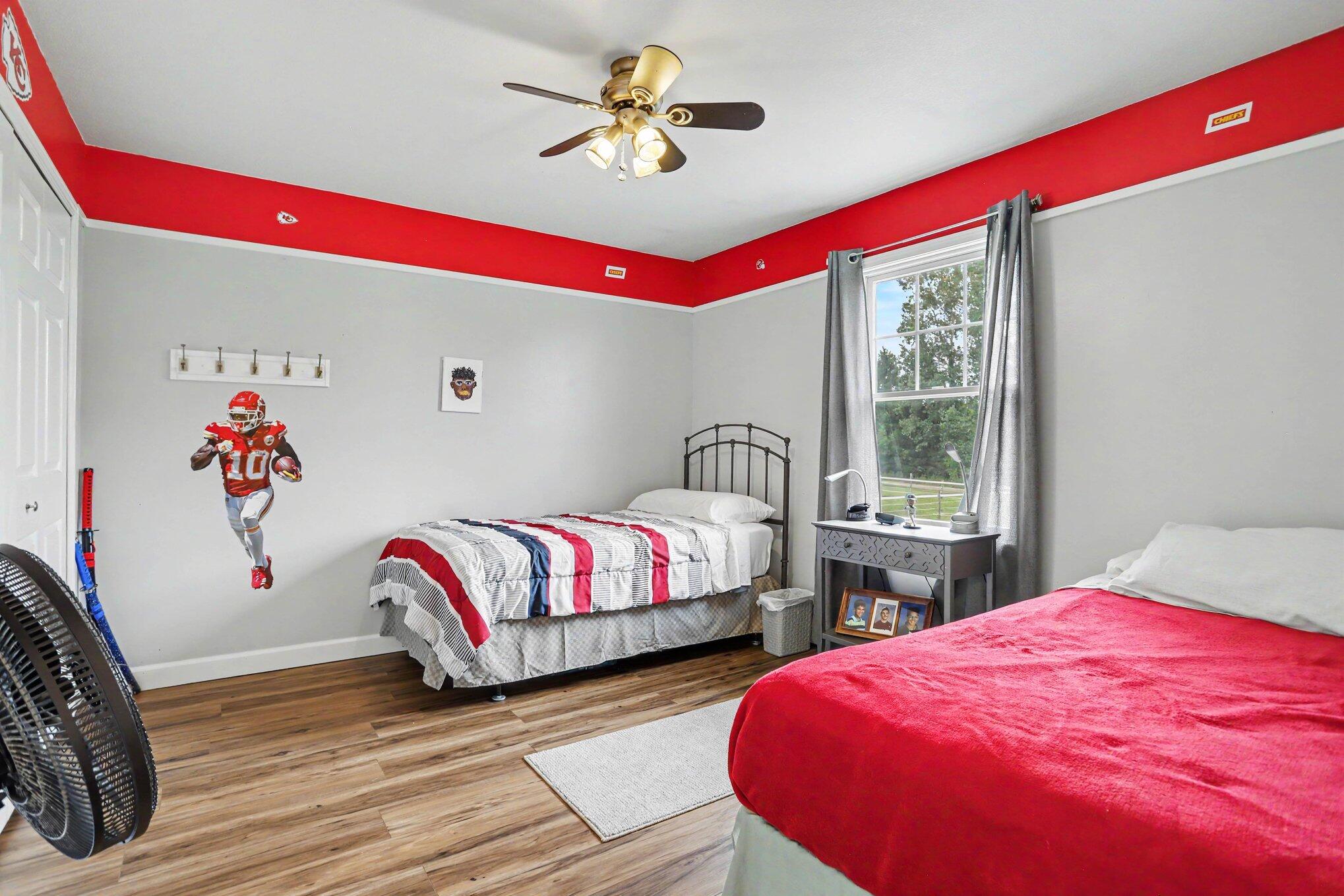 688 Ladyman Road Property Photo 19