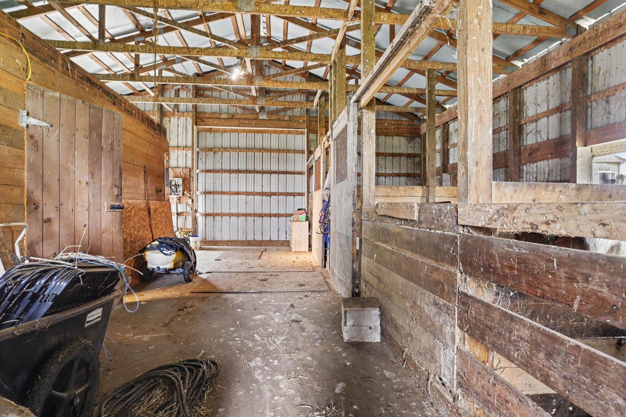 688 Ladyman Road Property Photo 43