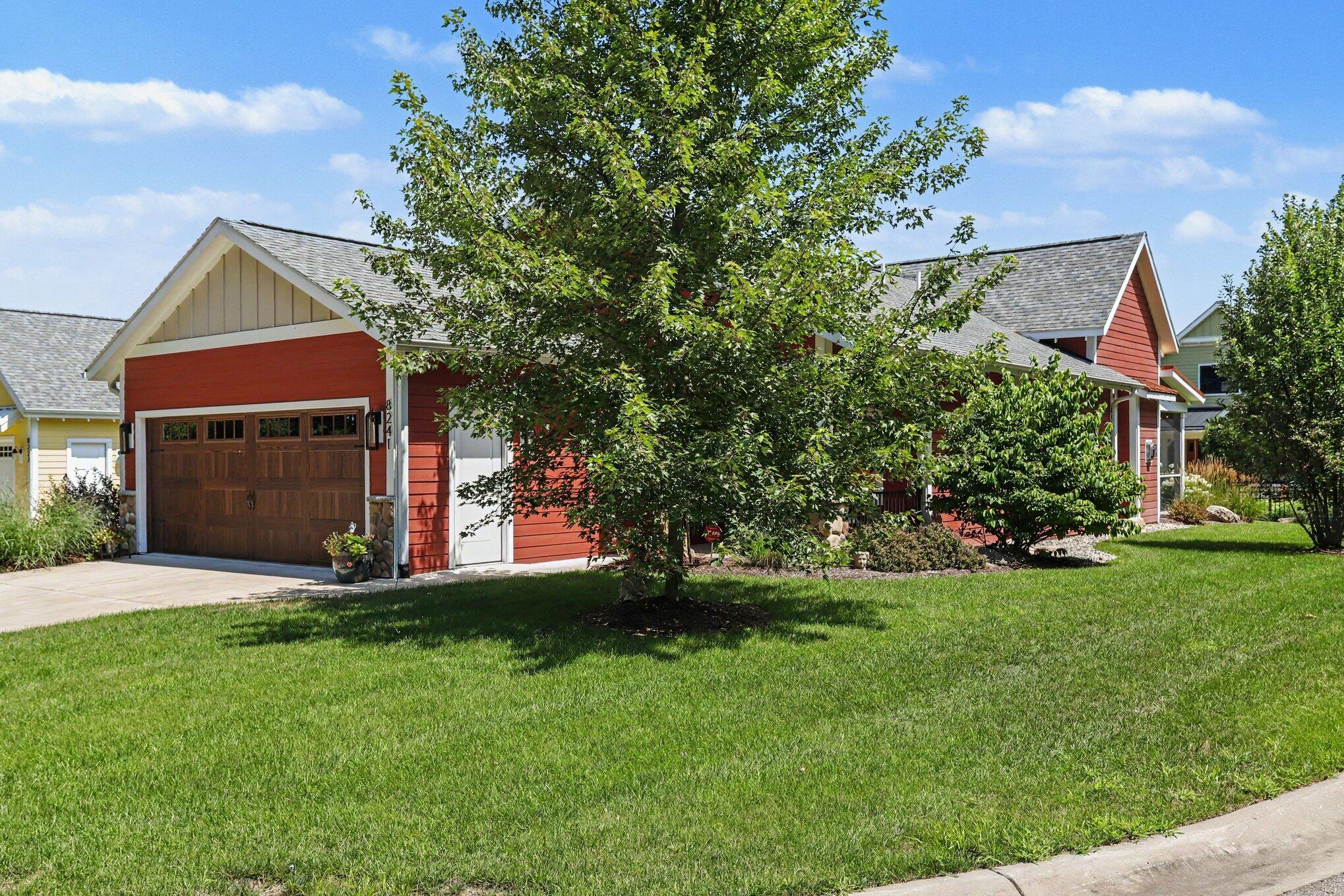 8241 Thimbleweed Trail Property Photo 35