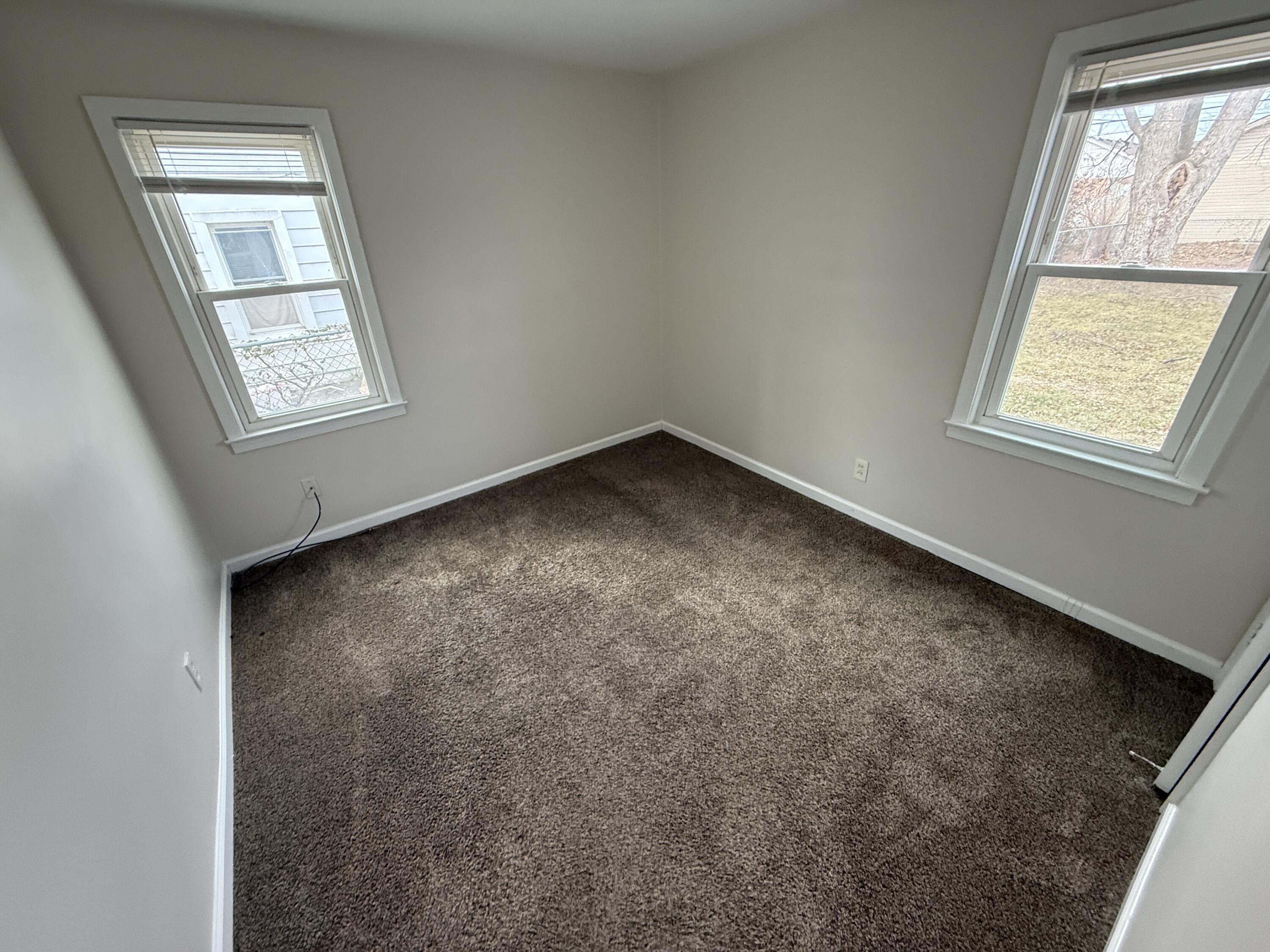 22765 Rosalind Avenue Property Photo 6