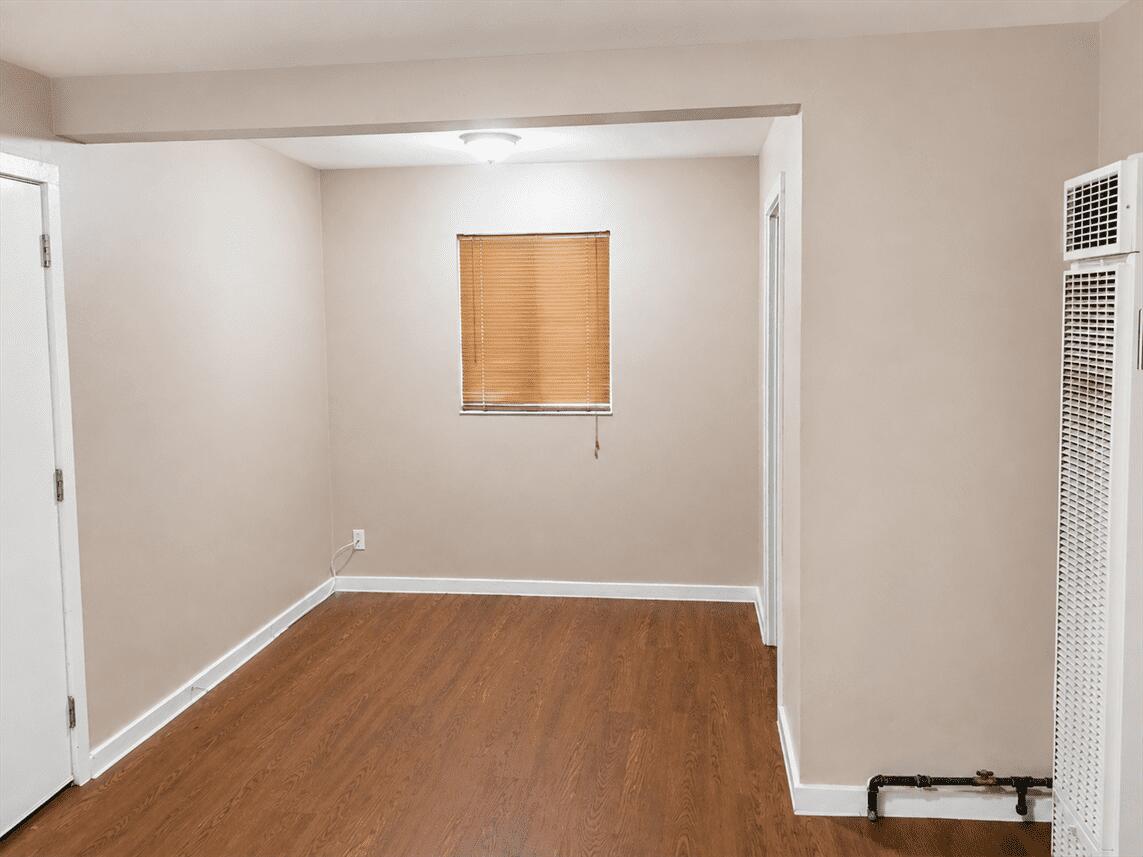 32462 Lenawee Court Property Photo 4