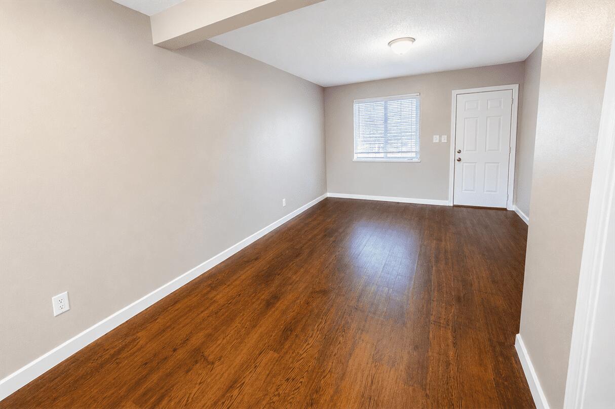 32462 Lenawee Court Property Photo 10
