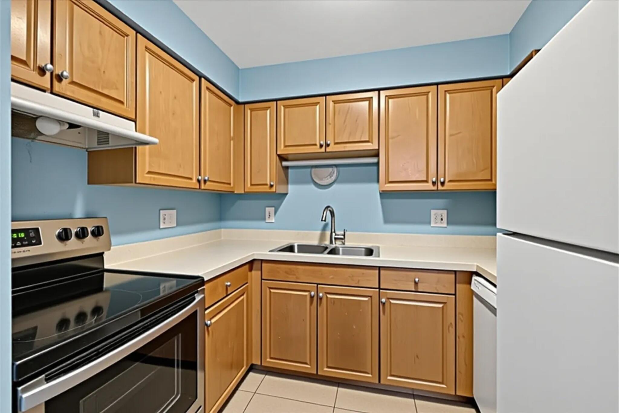1942 Axtell Drive 3 Property Photo 8