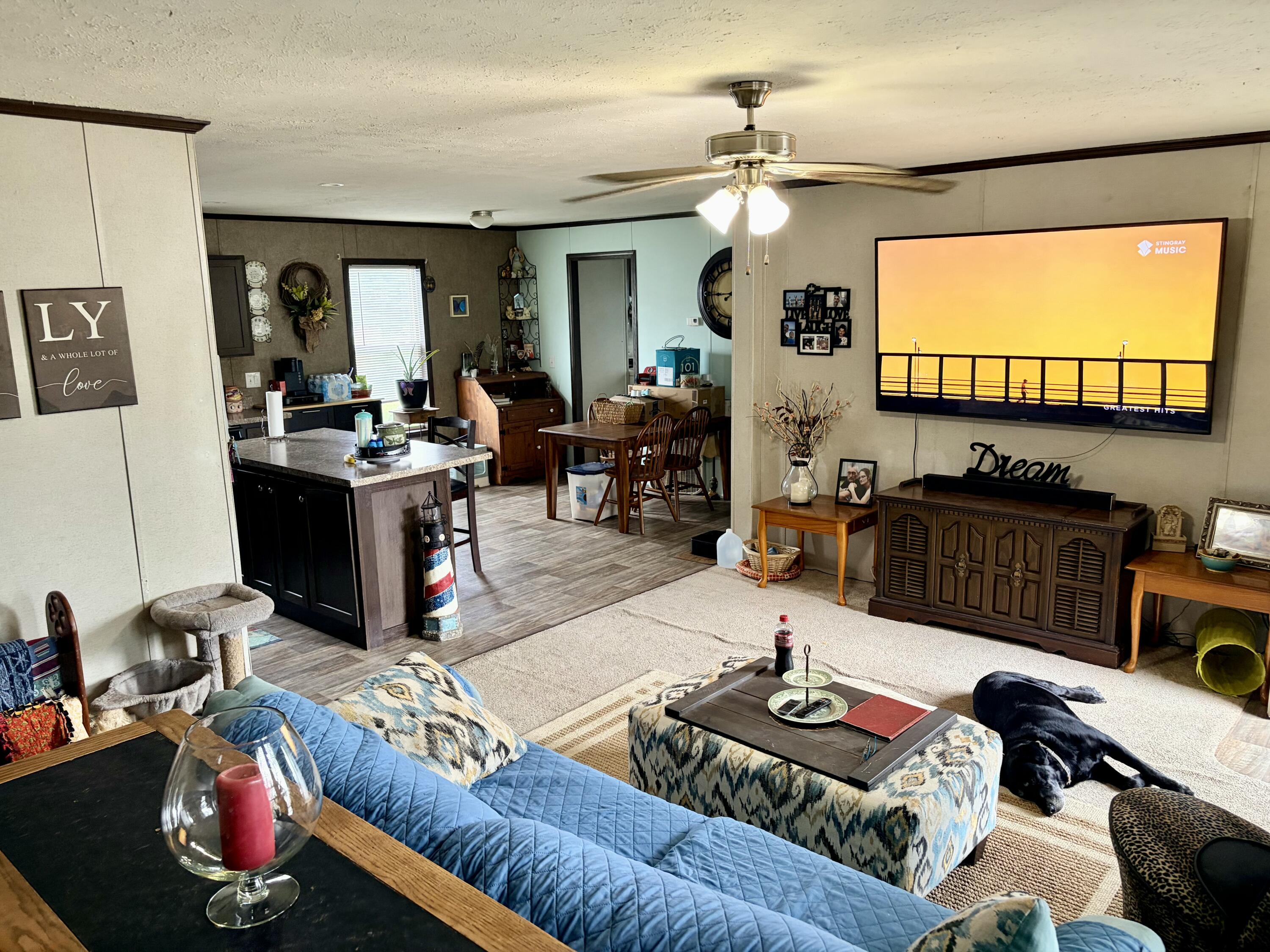 360 E Tuttle Road 212 Property Photo 21