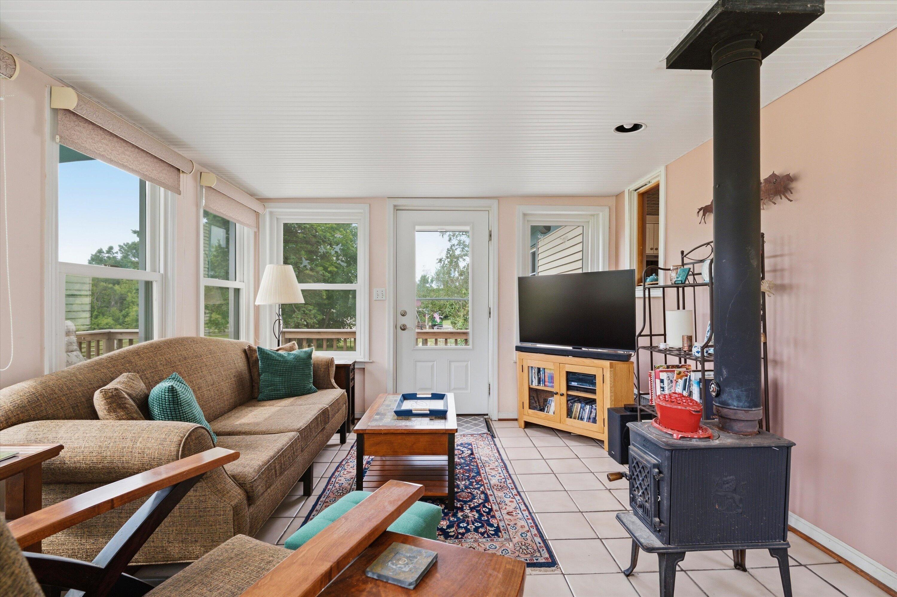 7310 Steinbach Road Property Photo 16