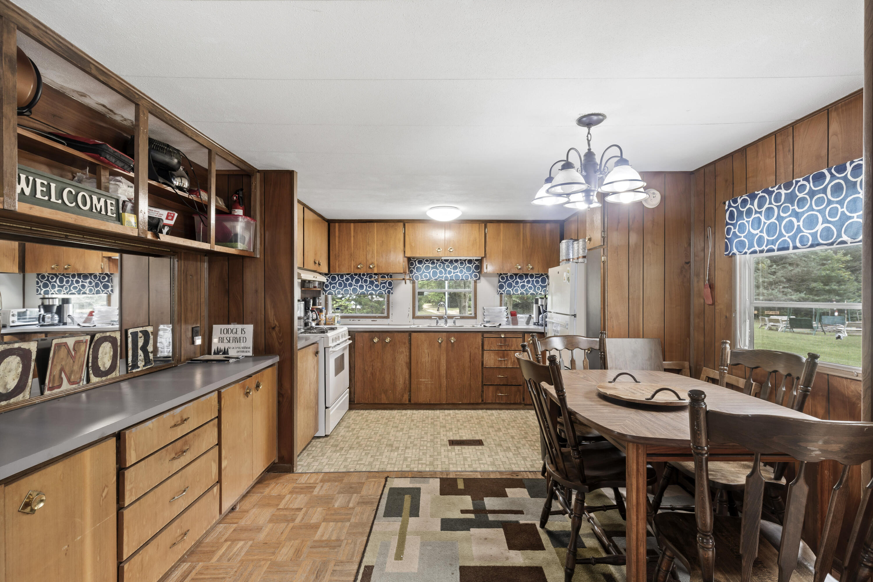 15357 Homestead Road Property Photo 10