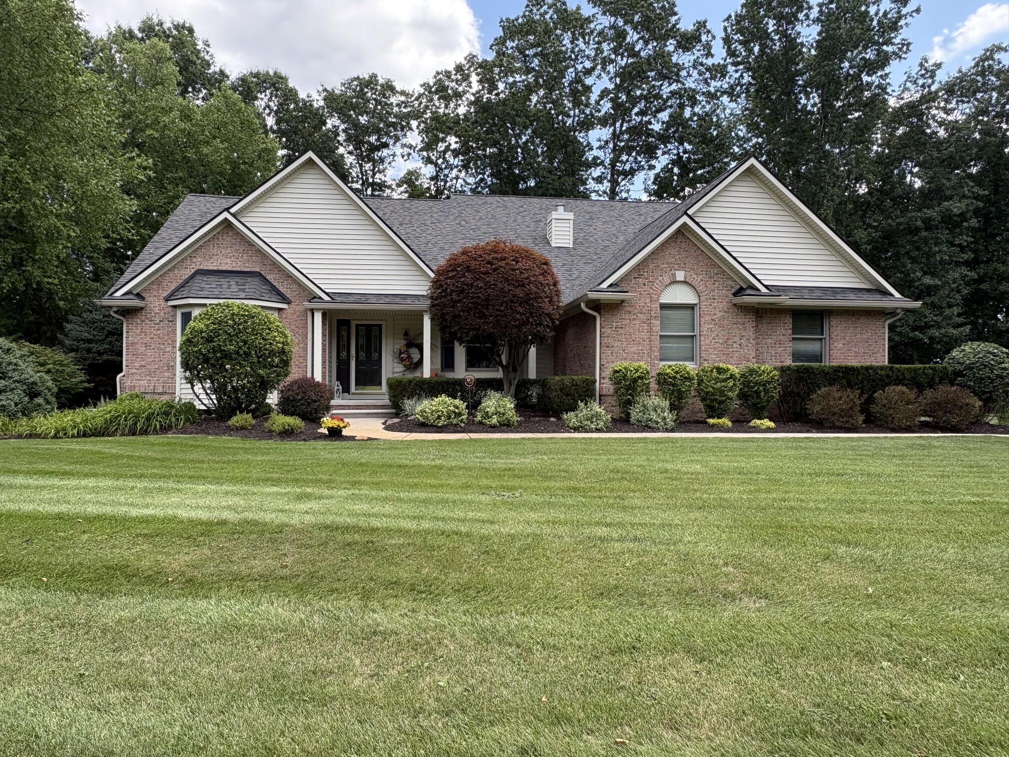 7708 Hunters Pointe Property Photo 1