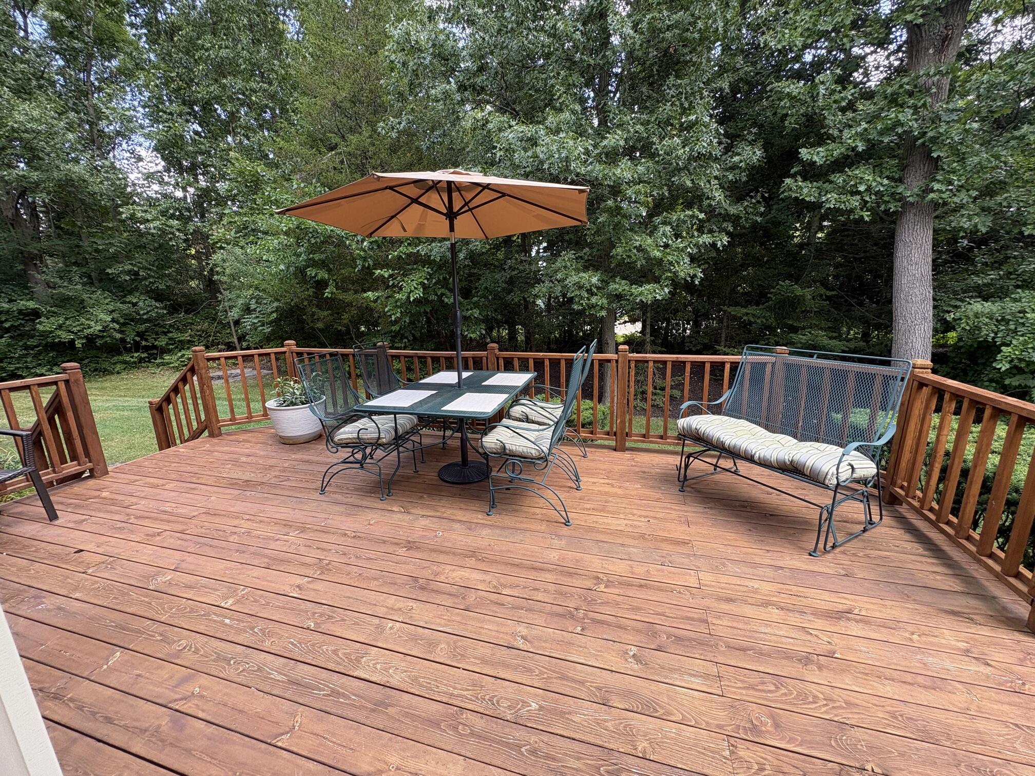 7708 Hunters Pointe Property Photo 15