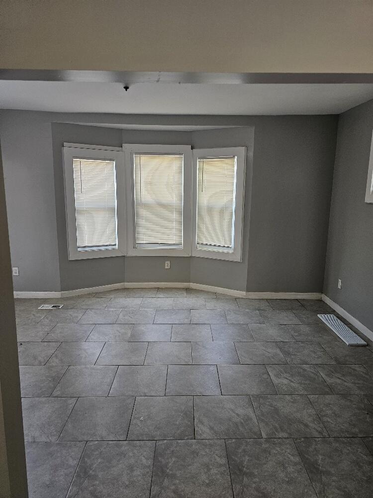 5056 Bewick Street Property Photo 10
