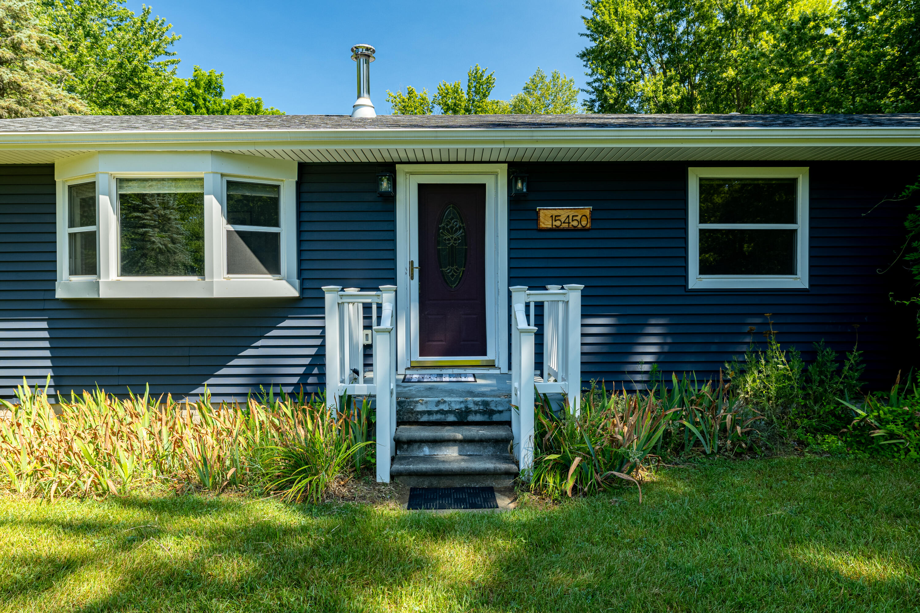 15450 Cassidy Road Property Photo 1