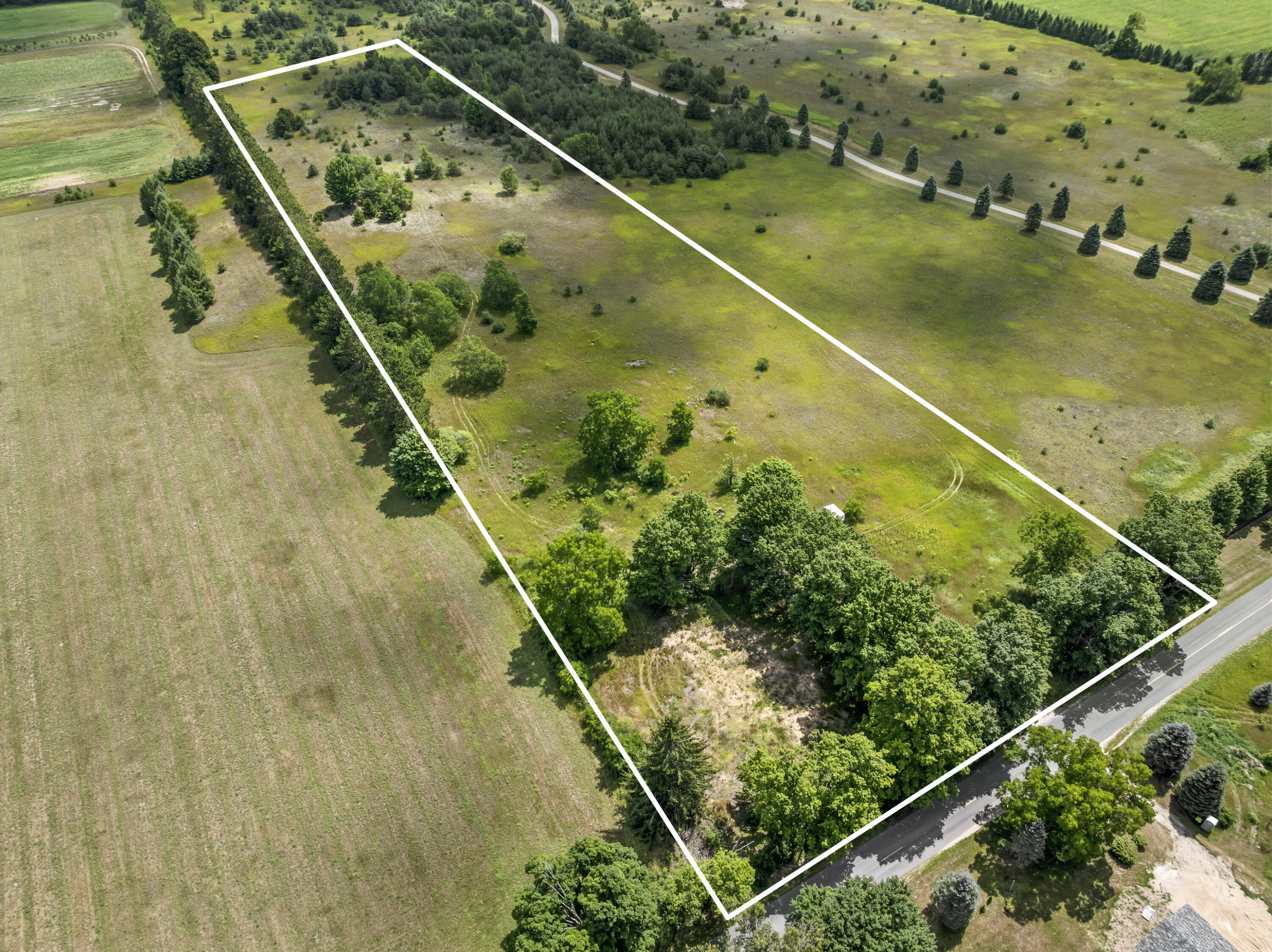 16743 Marilla Road Property Photo 10