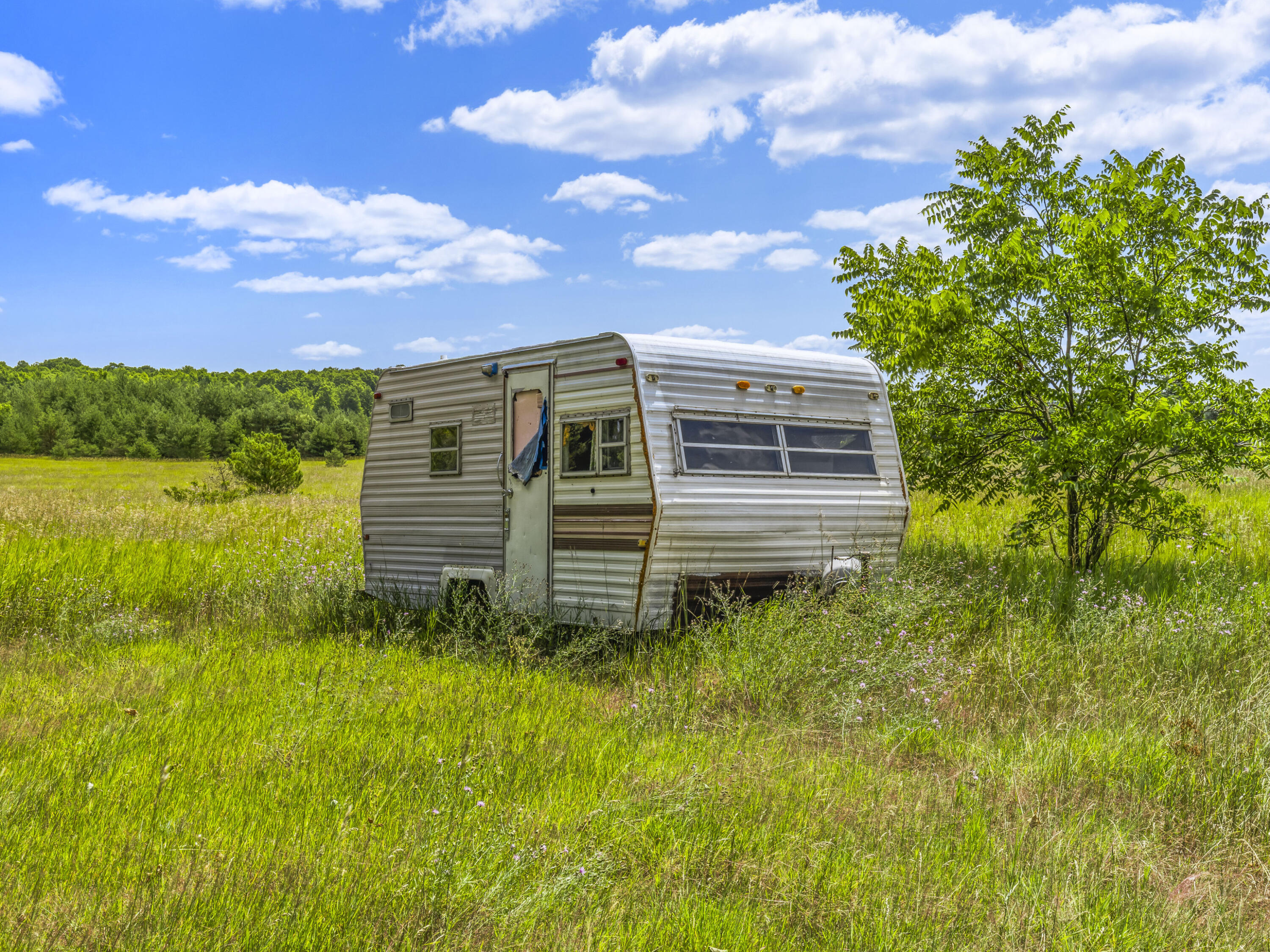 16743 Marilla Road Property Photo 12
