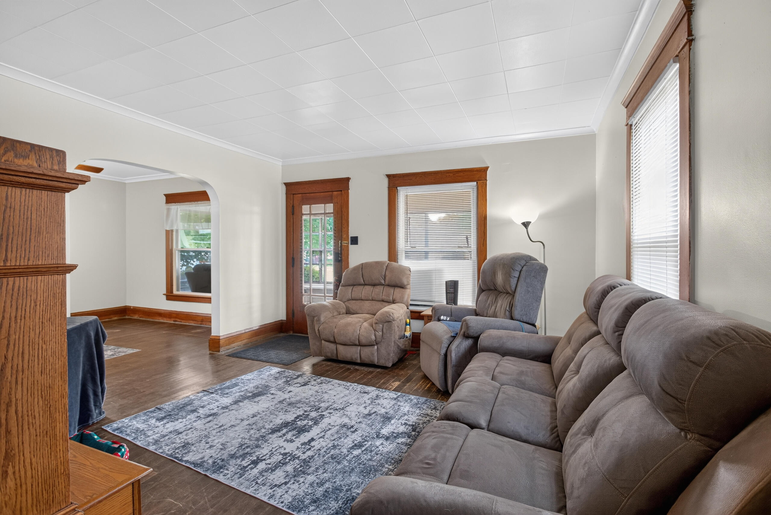 302 Cass Avenue Property Photo 10