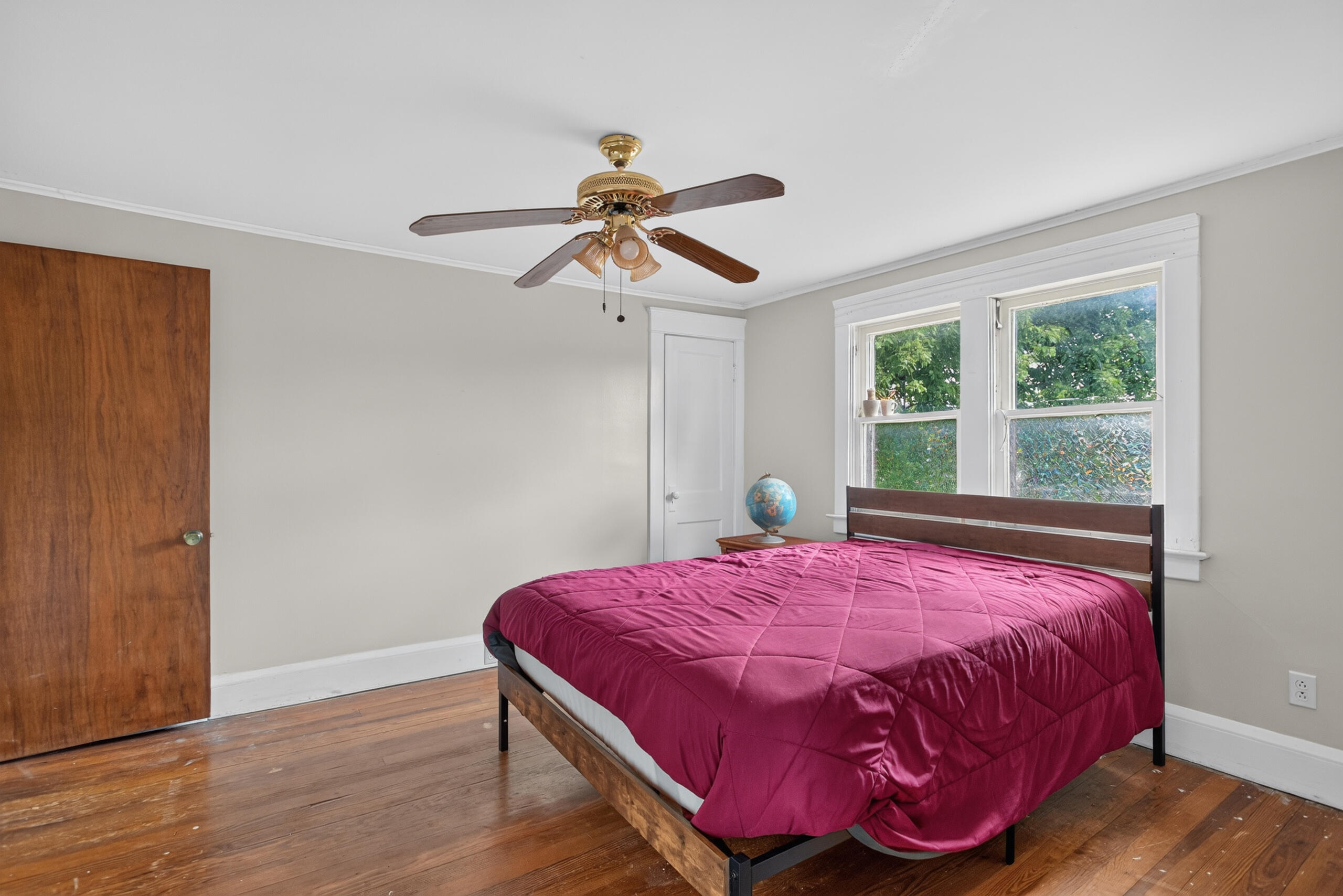 302 Cass Avenue Property Photo 28