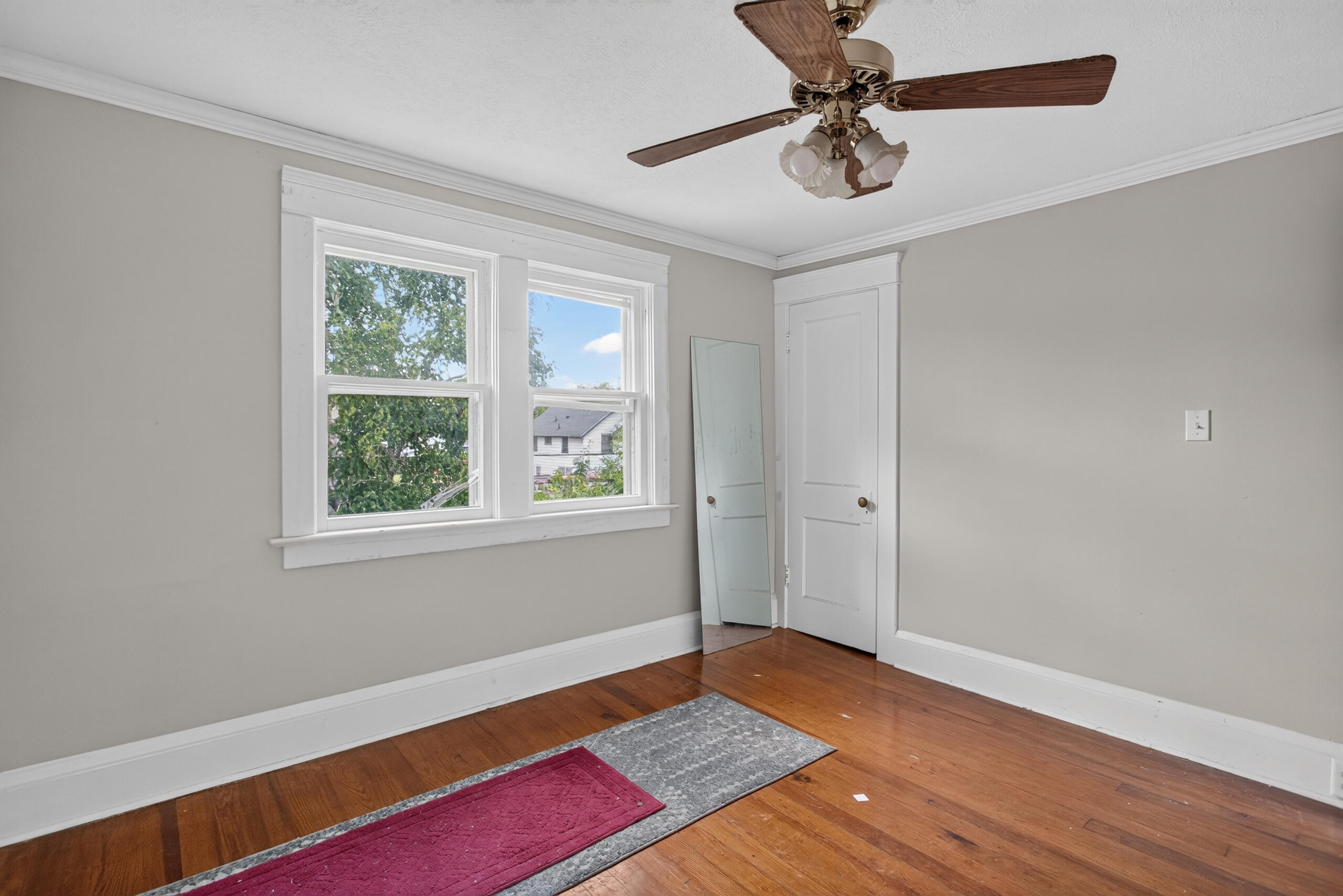 302 Cass Avenue Property Photo 31