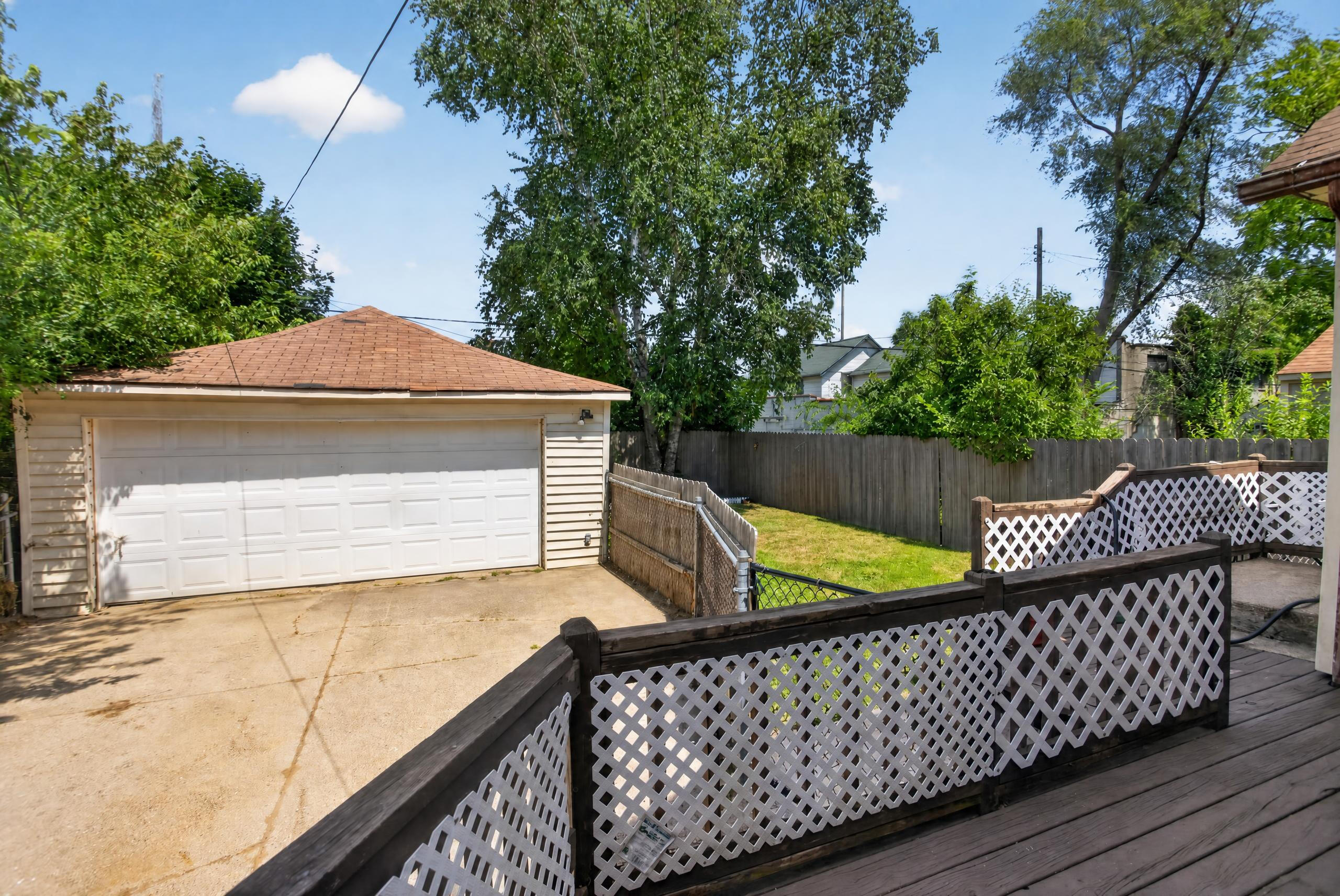 302 Cass Avenue Property Photo 43