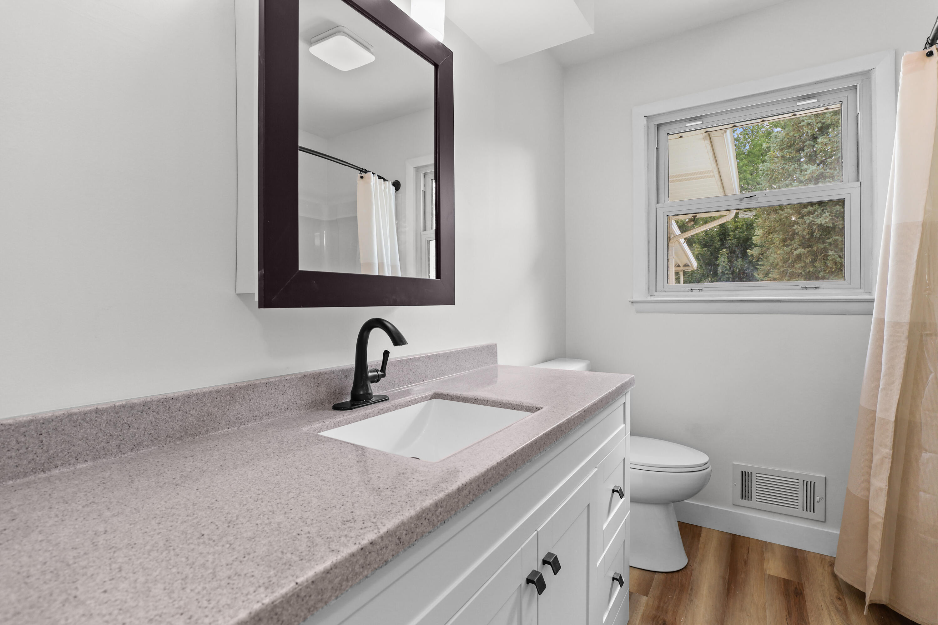 3815 Walton Drive Property Photo 9