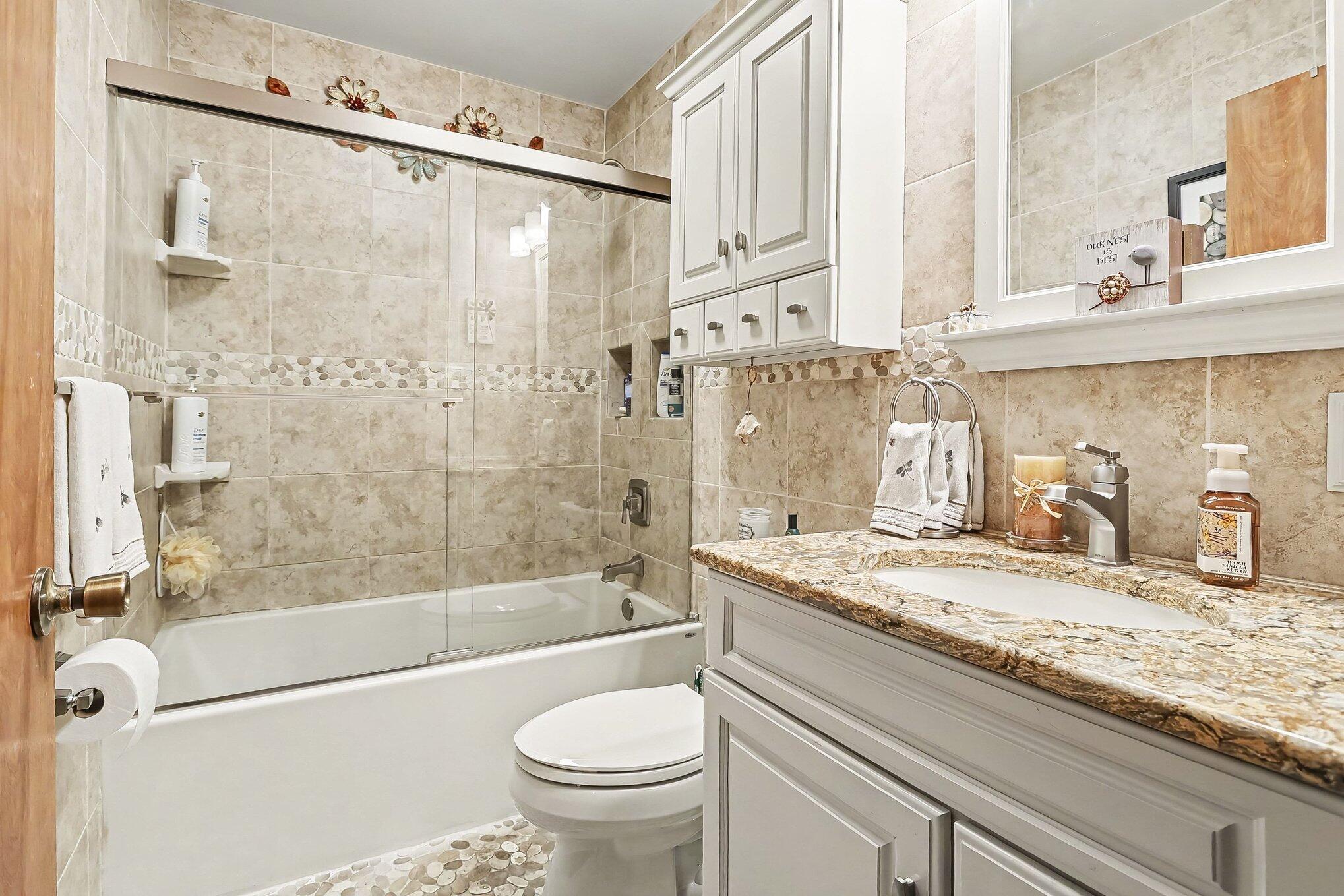 28783 Sarabyn Street Property Photo 13