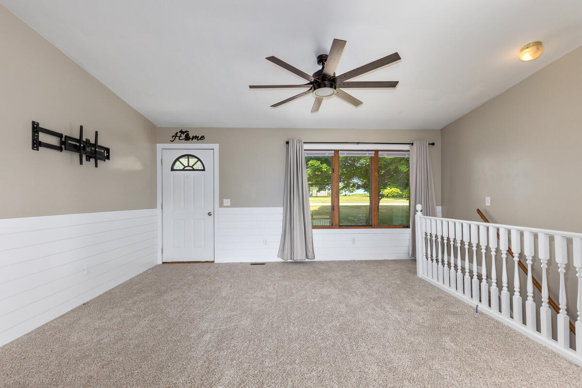 5265 Belding Road Property Photo 5