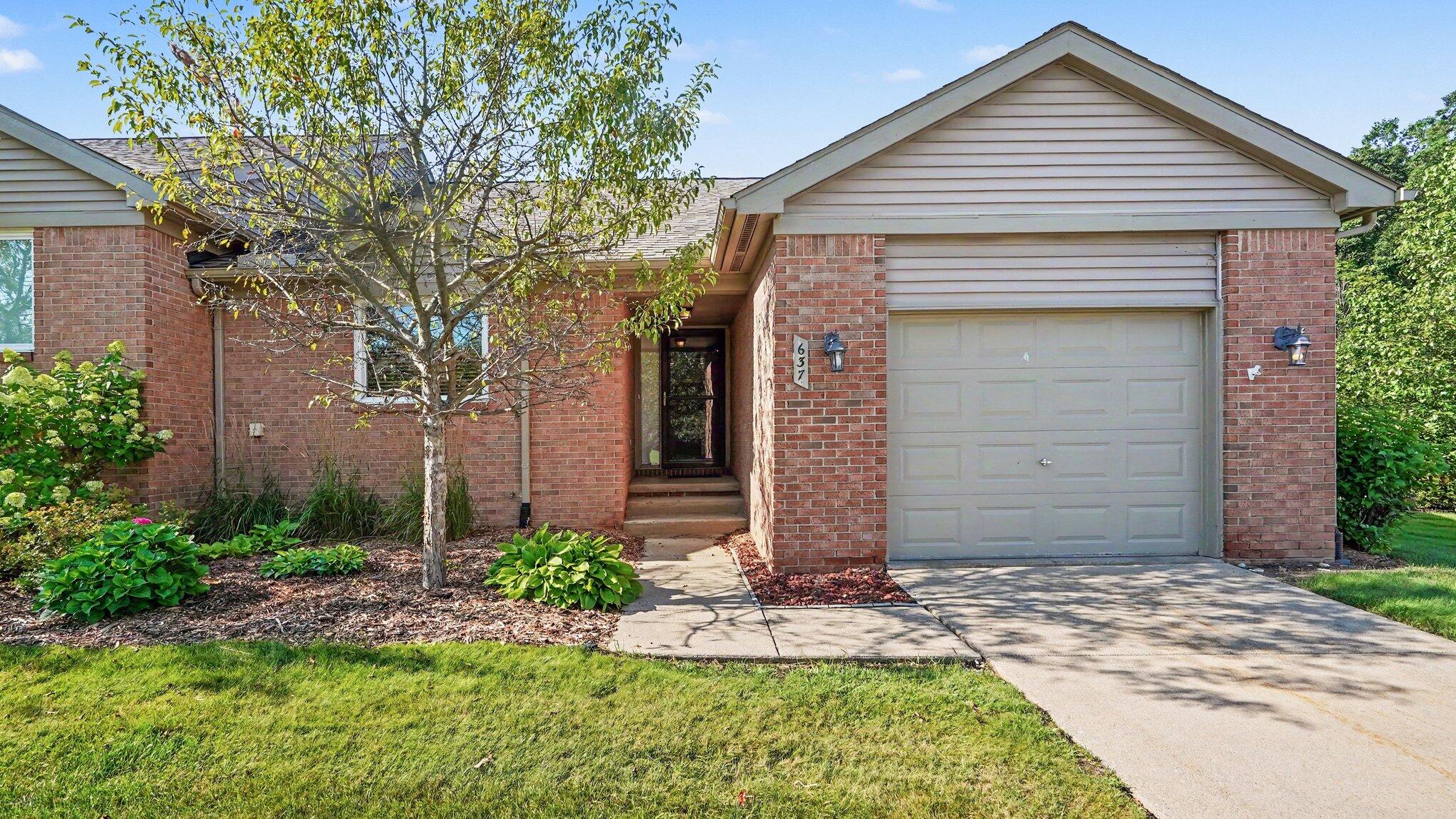 637 Bristol Drive Property Photo 1