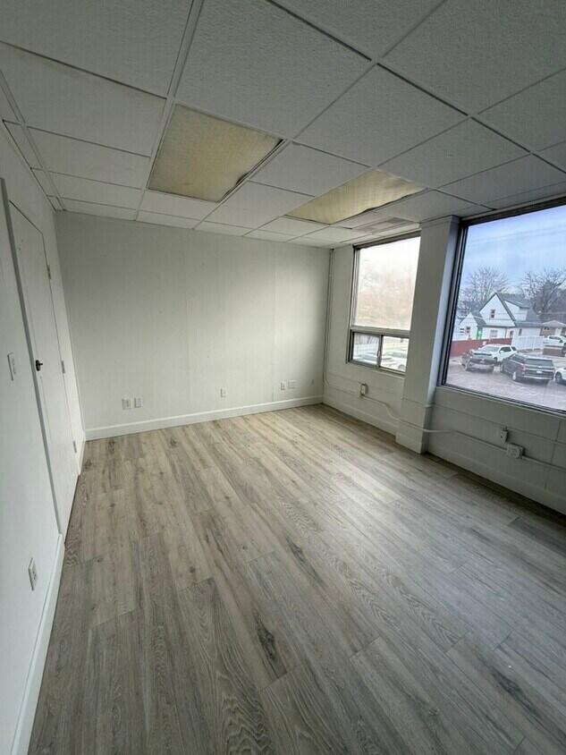 801 S Adams Road 206 Property Photo 8