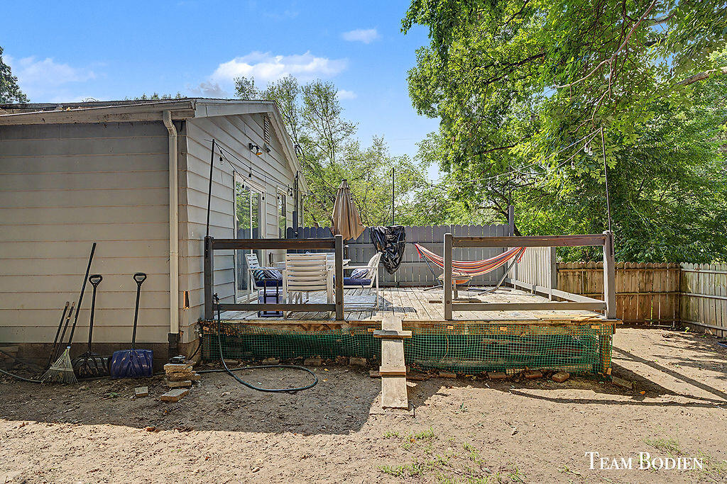 357 Mabel Street Nw Property Photo 4