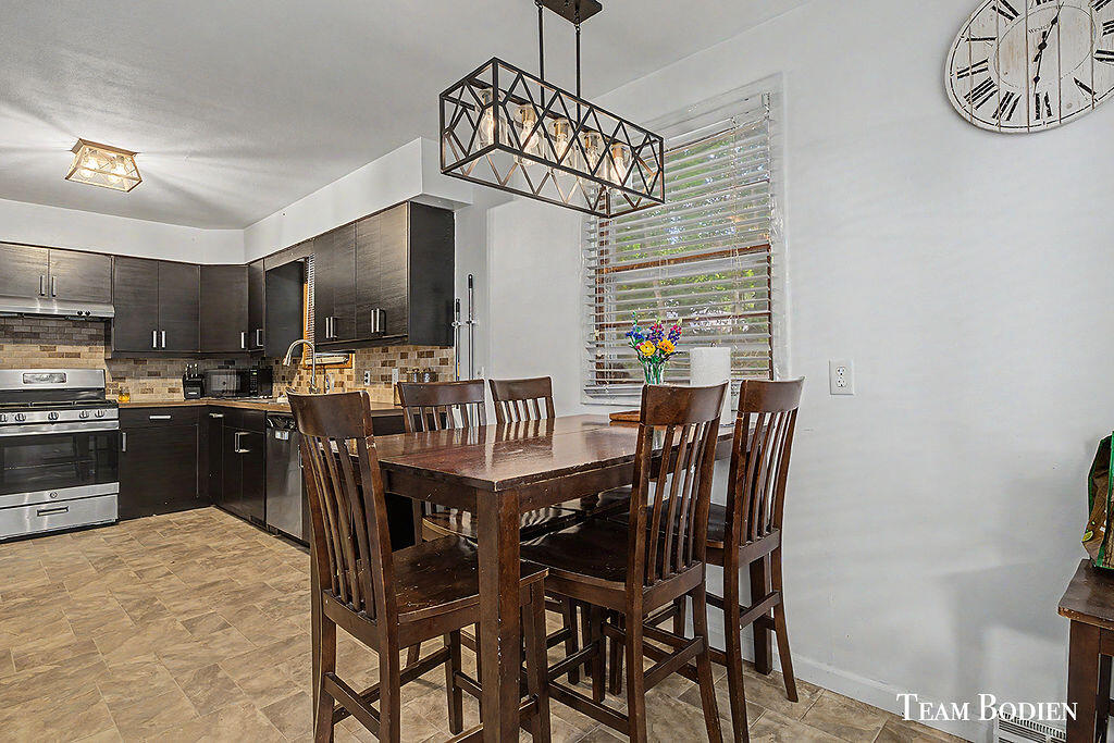 357 Mabel Street Nw Property Photo 11