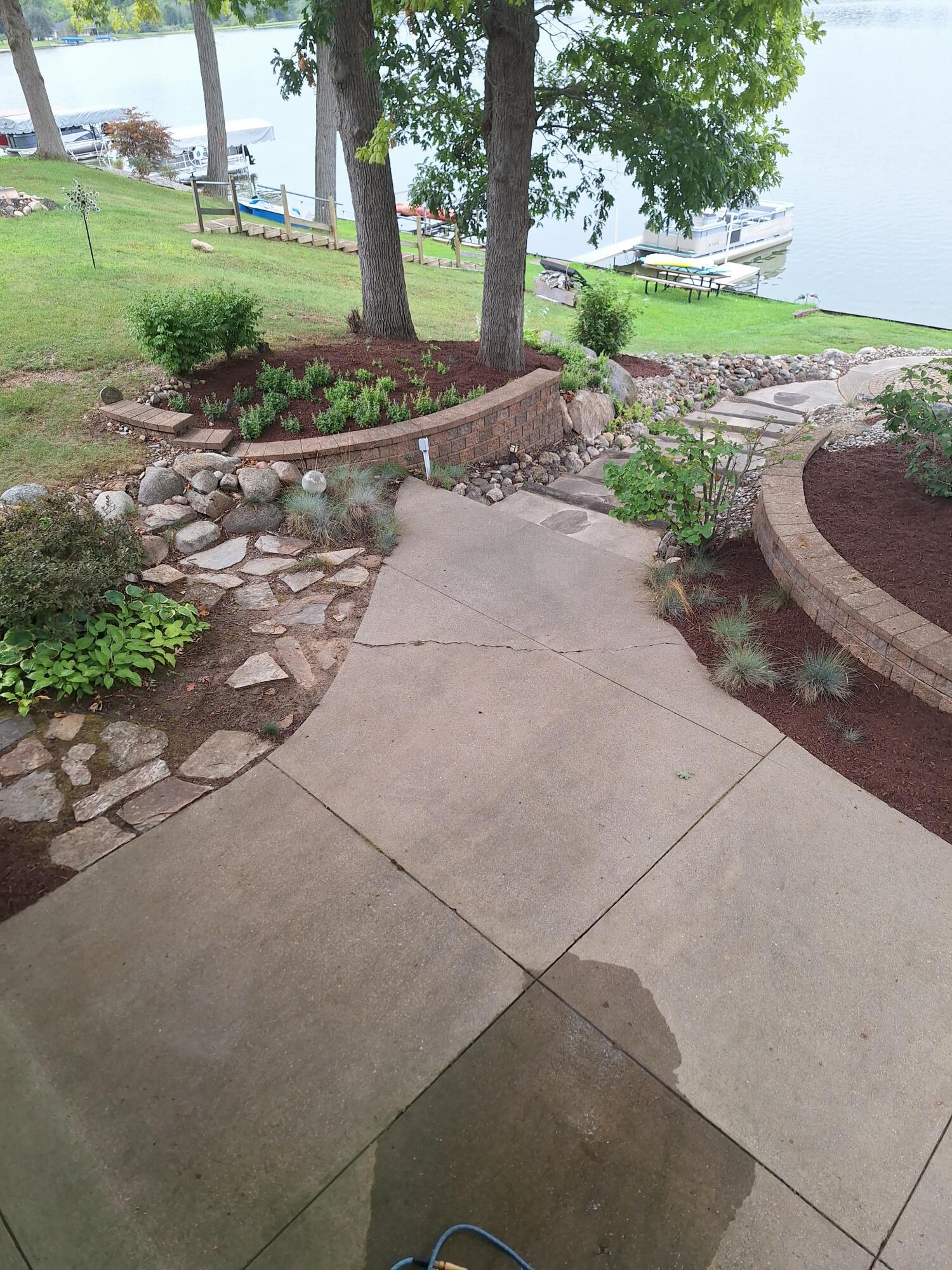 4240 Dawn Drive Property Photo 6
