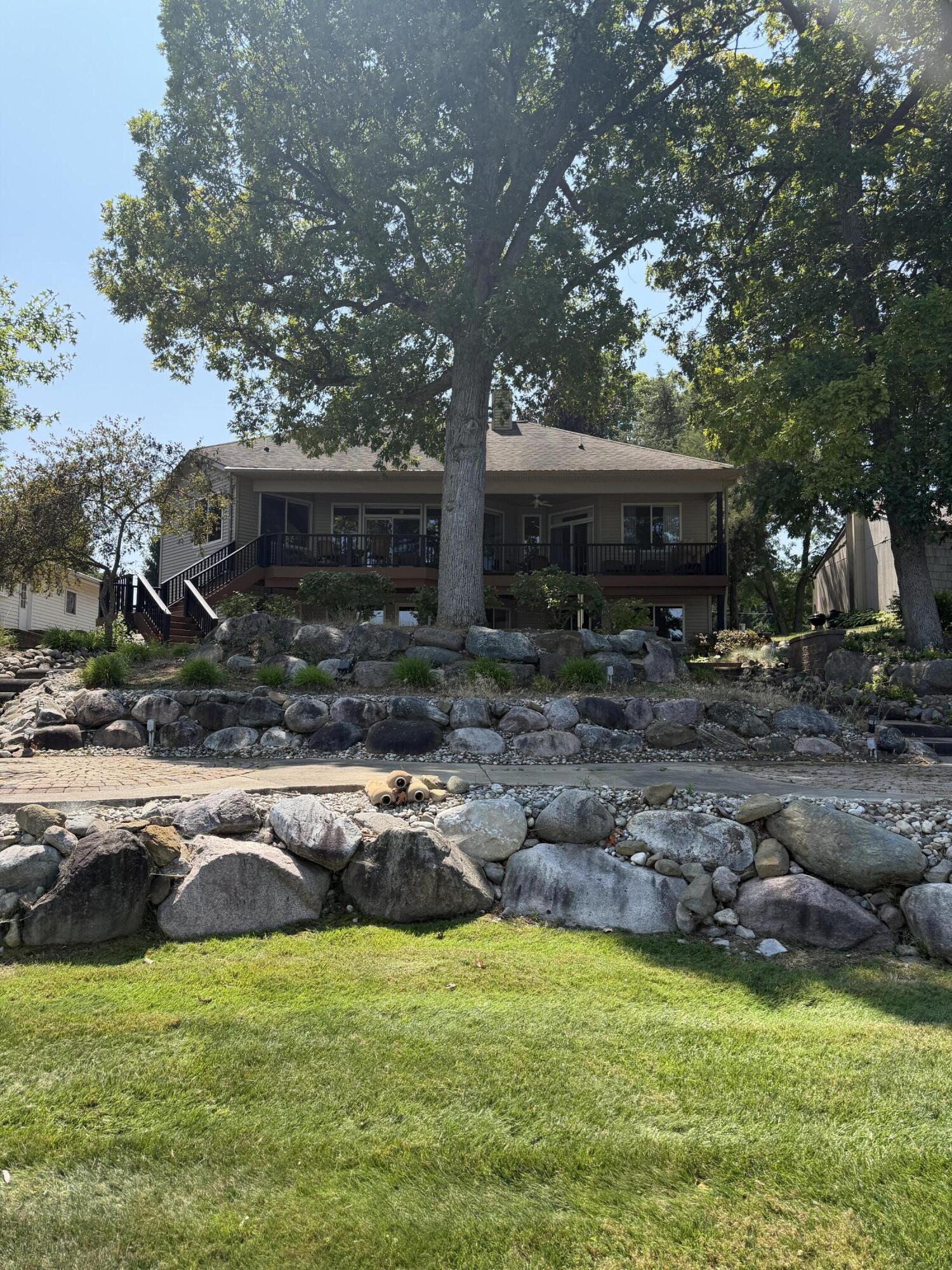 4240 Dawn Drive Property Photo 8