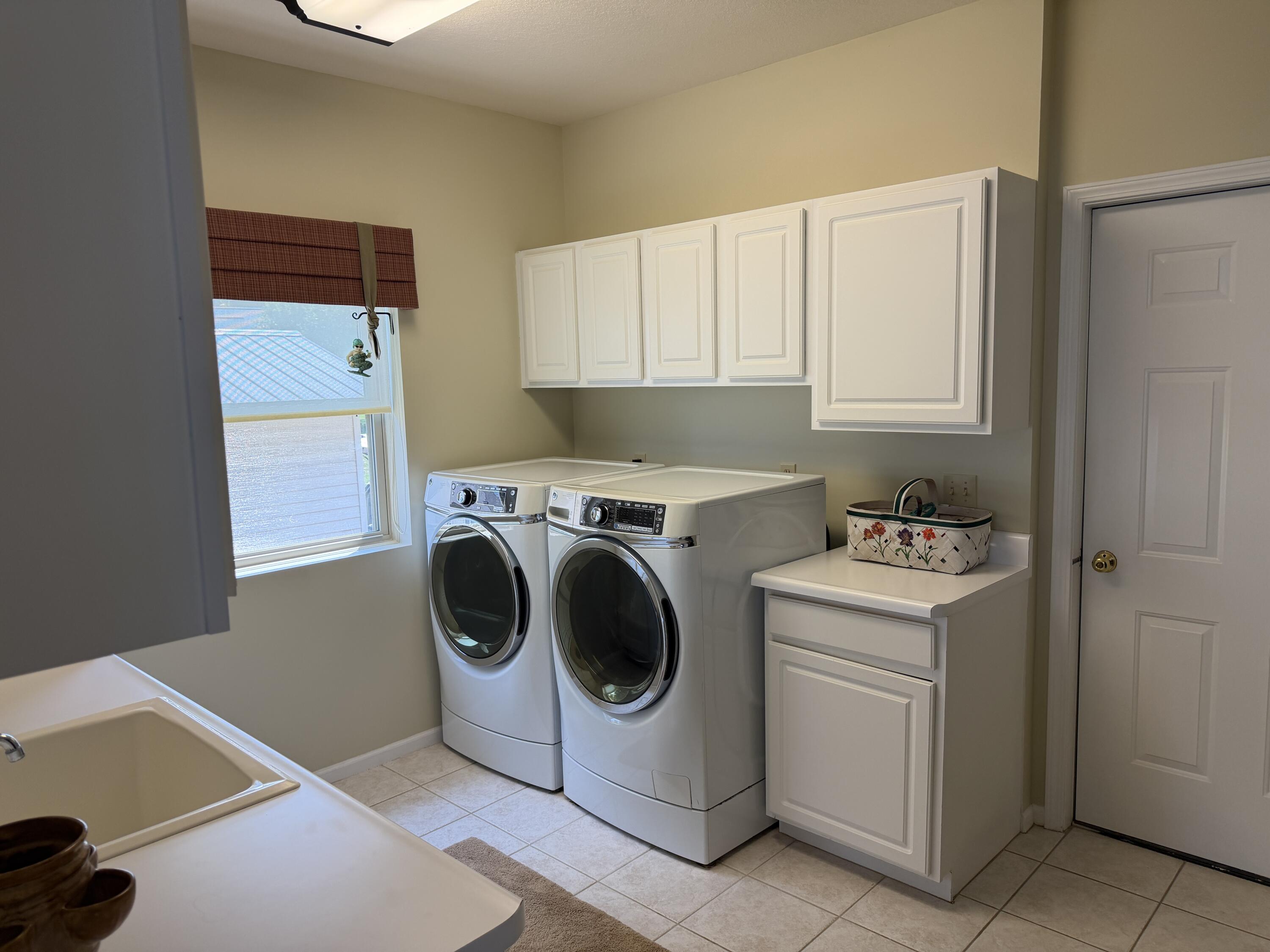 4240 Dawn Drive Property Photo 17
