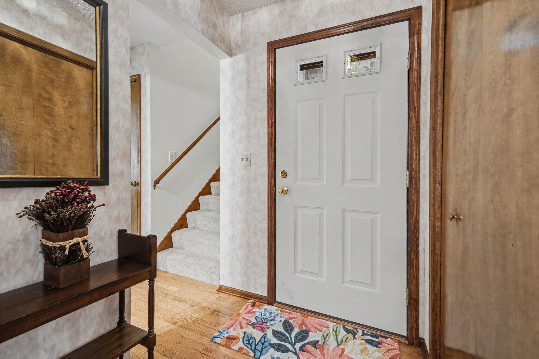 2579 Chatham Woods Drive Se Property Photo 5