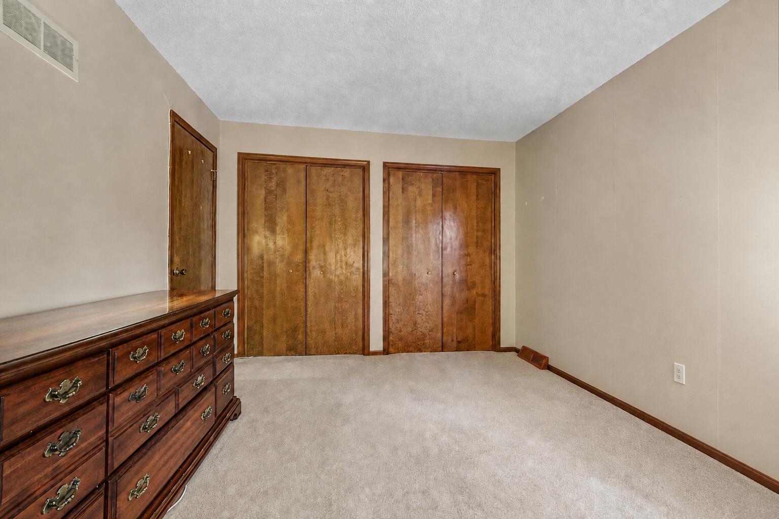 2579 Chatham Woods Drive Se Property Photo 15