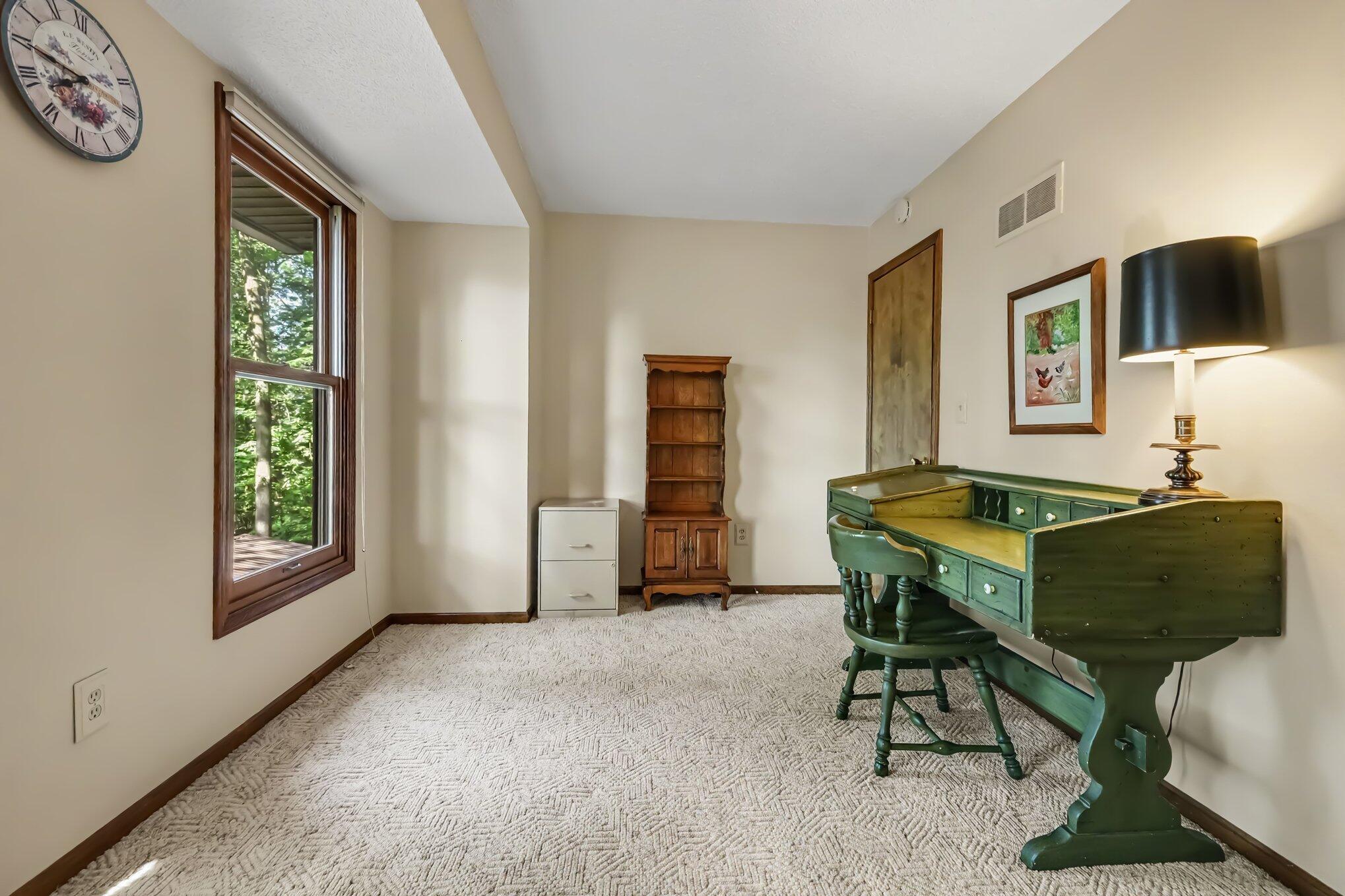 2579 Chatham Woods Drive Se Property Photo 17