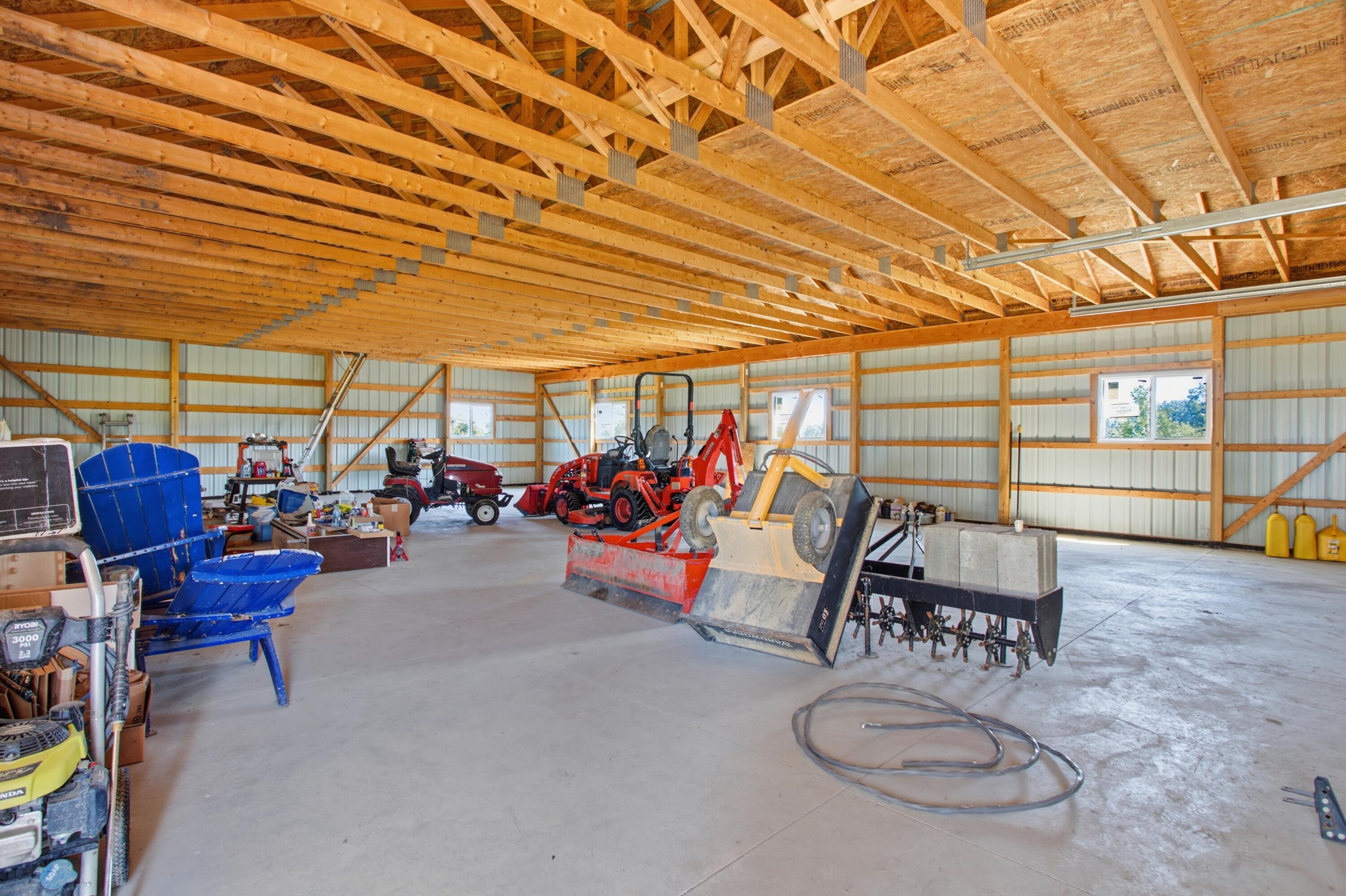 72820 Russ Road Property Photo 7