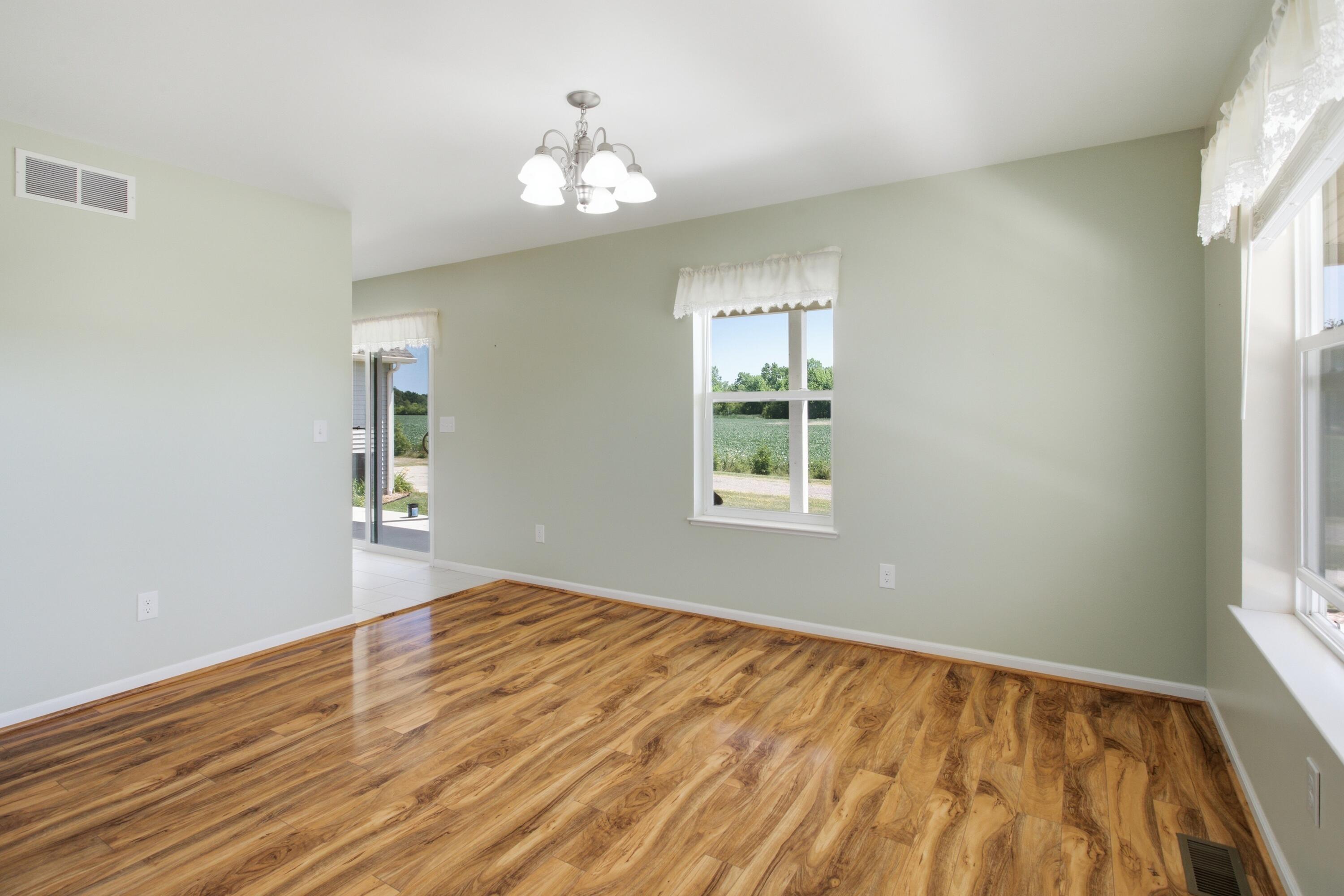 72820 Russ Road Property Photo 16