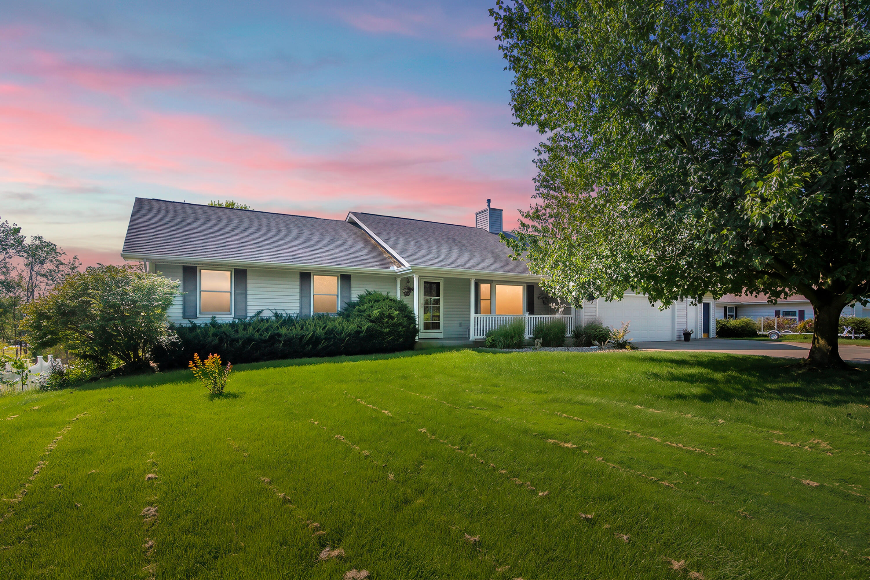 12085 W Indian Lake Drive Property Photo 1