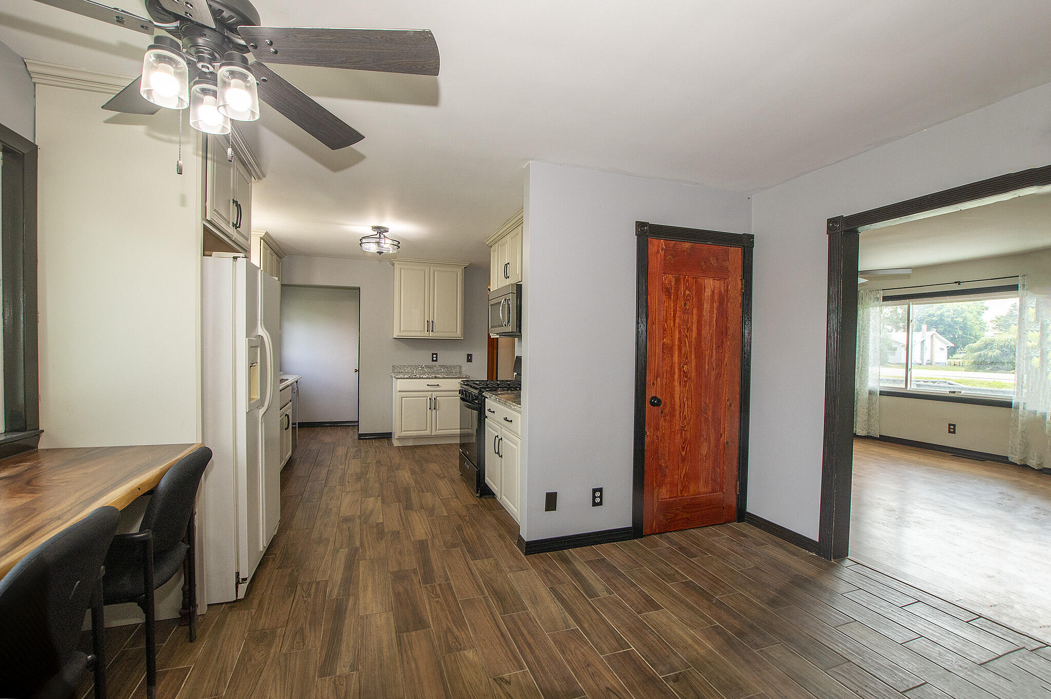 965 E Remus Road Property Photo 14