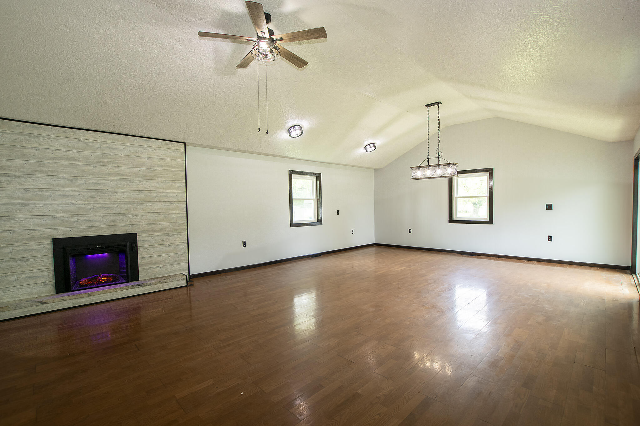 965 E Remus Road Property Photo 15