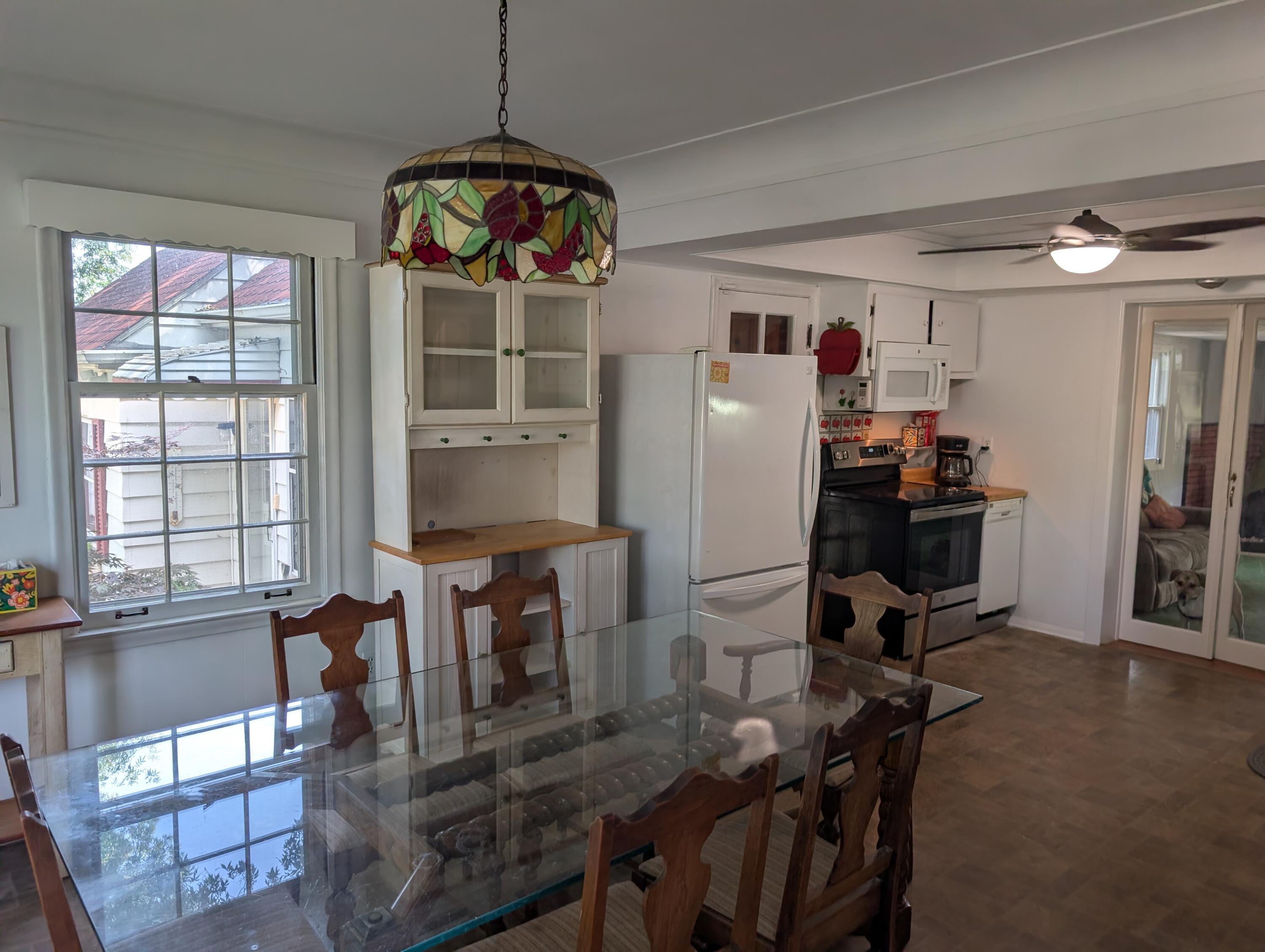 26137 Joy Road Property Photo 8