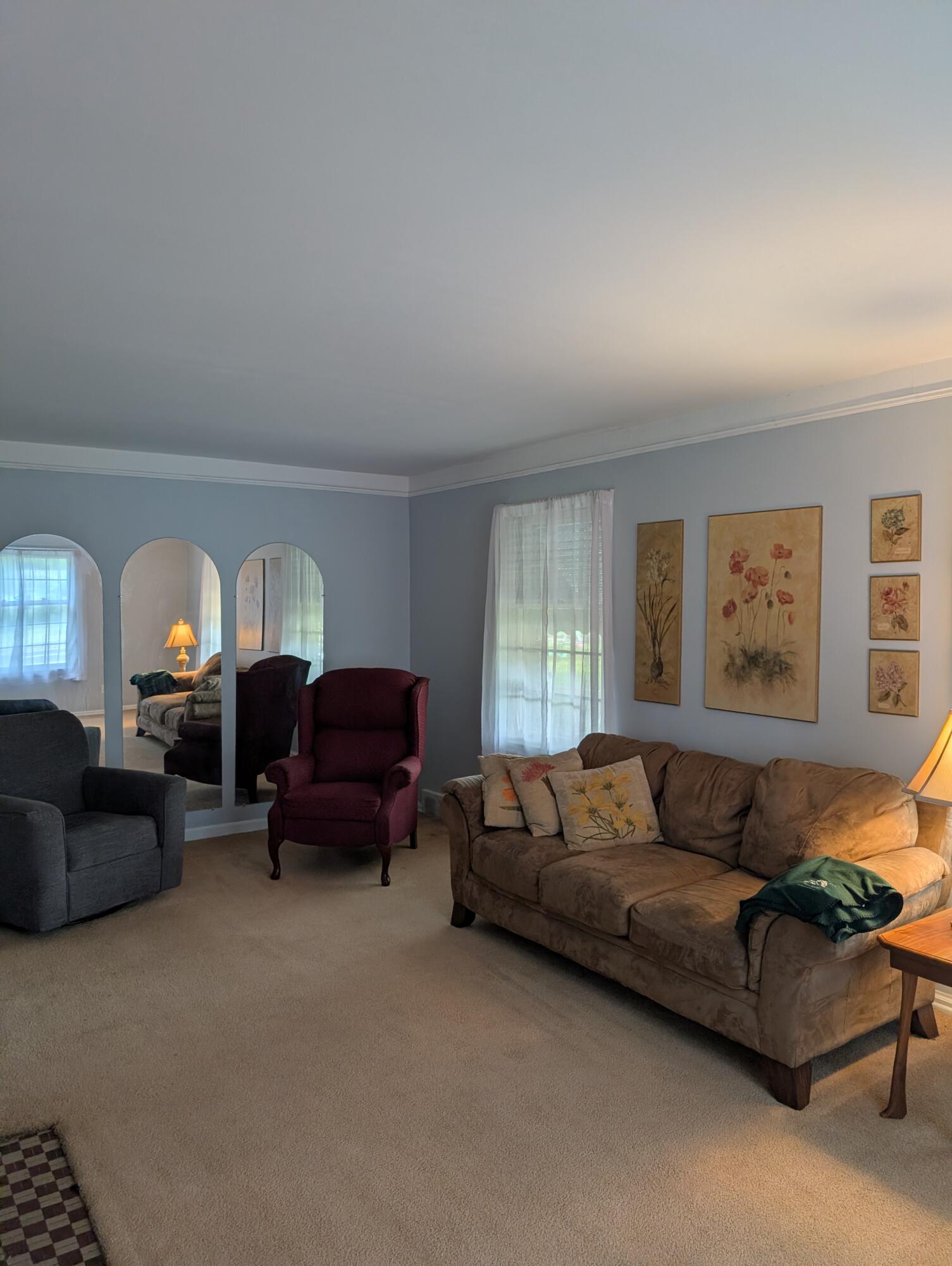 26137 Joy Road Property Photo 10